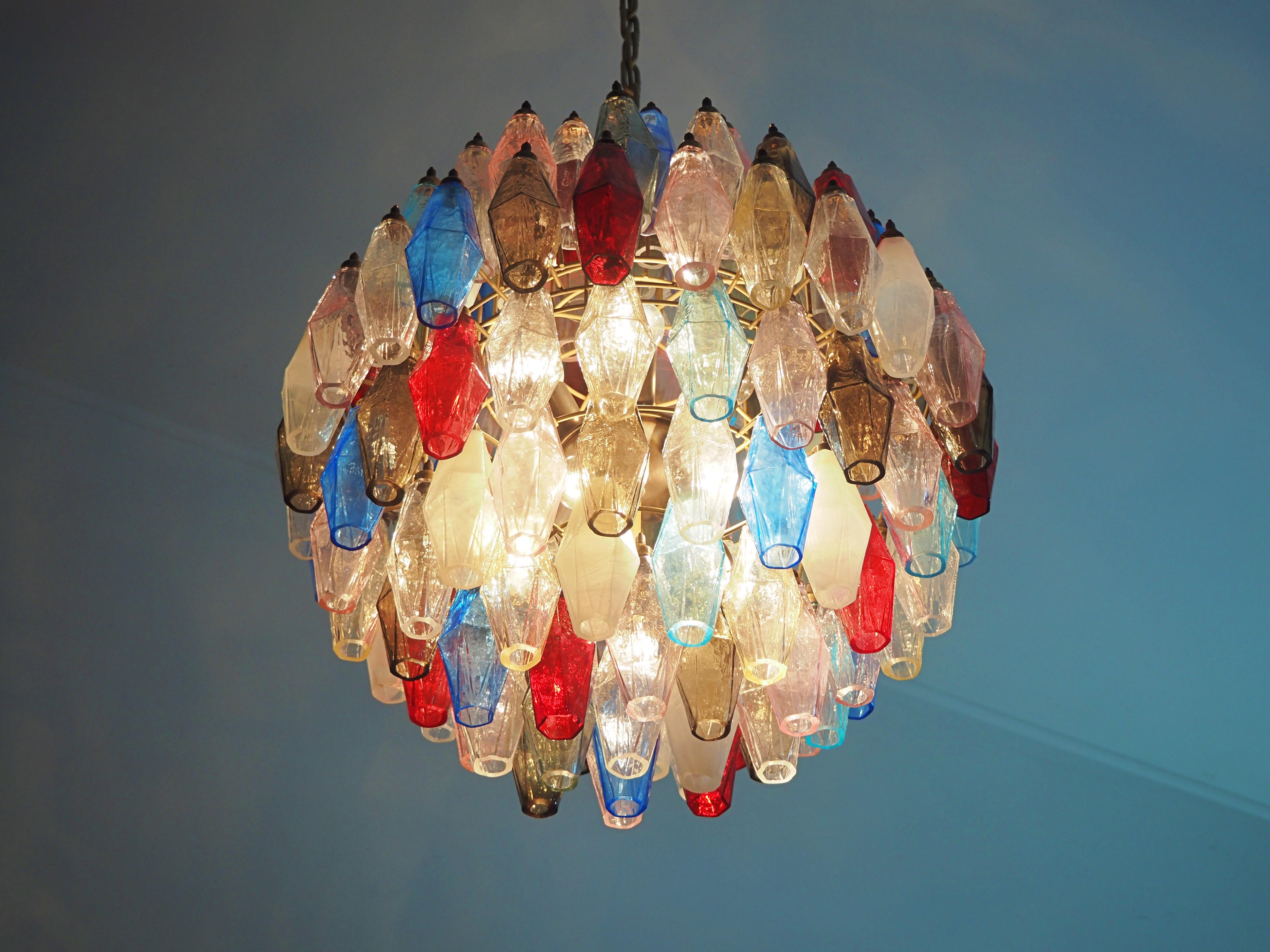 XX secolo Lampadari in vetro di Murano - 185 bicchieri multicolore in vendita
