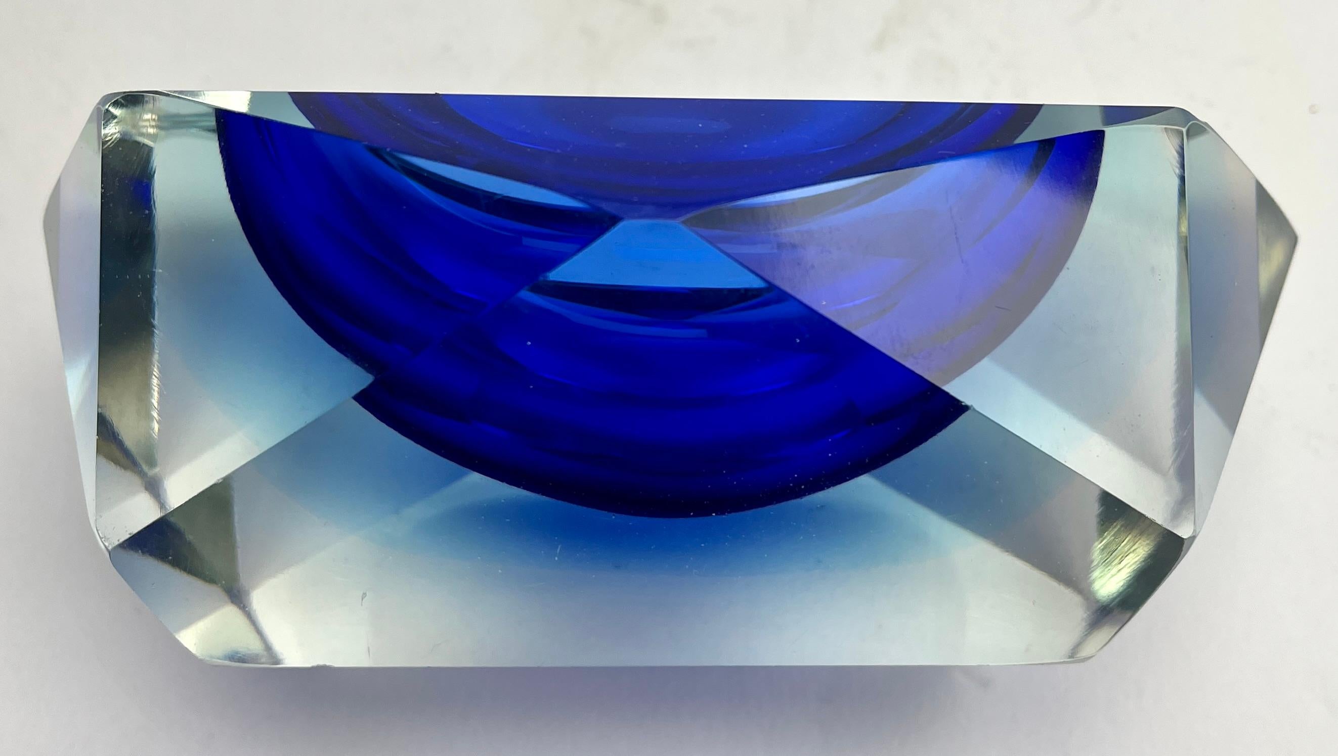 Italian Murano Glass Cobalt. Bowl by Flavio Poli for Seguso. For Sale