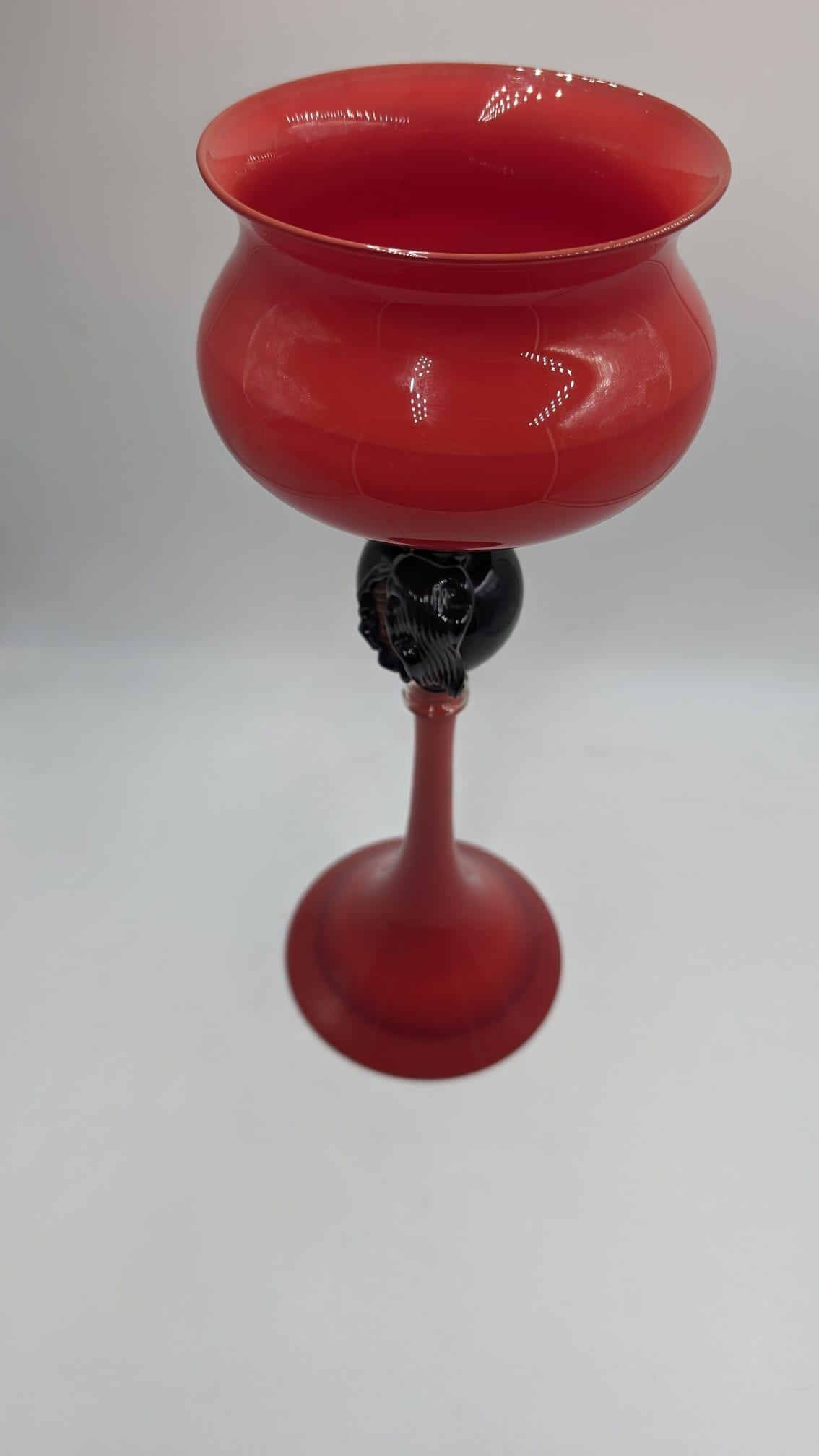XX secolo Compressa in vetro di Murano di colore rosso di Andrea Zilio in vendita