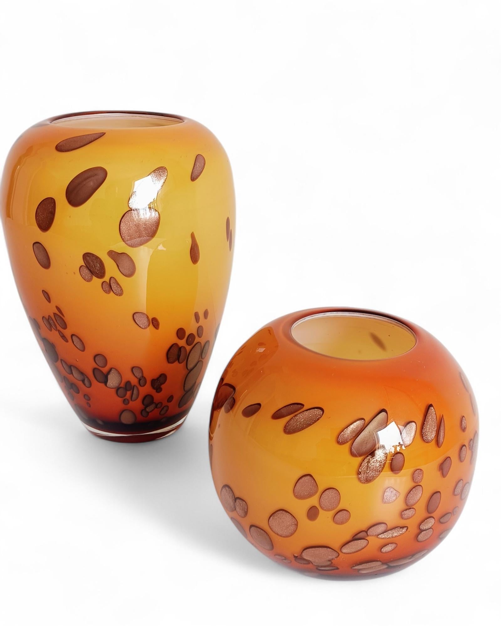 Murano Glas Cooper Goldflecken Paar mundgeblasene Vasen, Italien, 1960er Jahre im Angebot 5