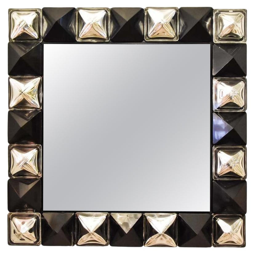 Miroir en verre de Murano taillé en forme de diamant et décoré de noir et d'argent par Alberto Dona en vente