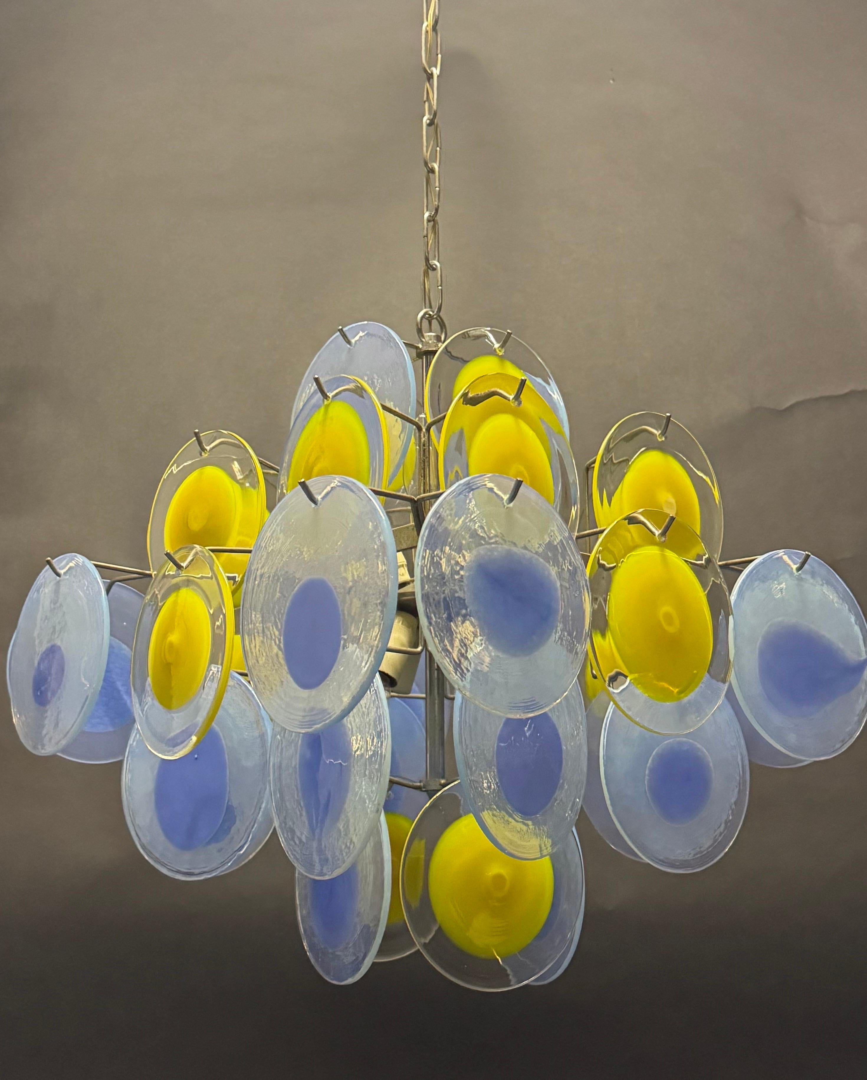 Mid-Century Modern Murano Glass Disc Chandelier by Vistosi, Italy, circa 1960s For Sale