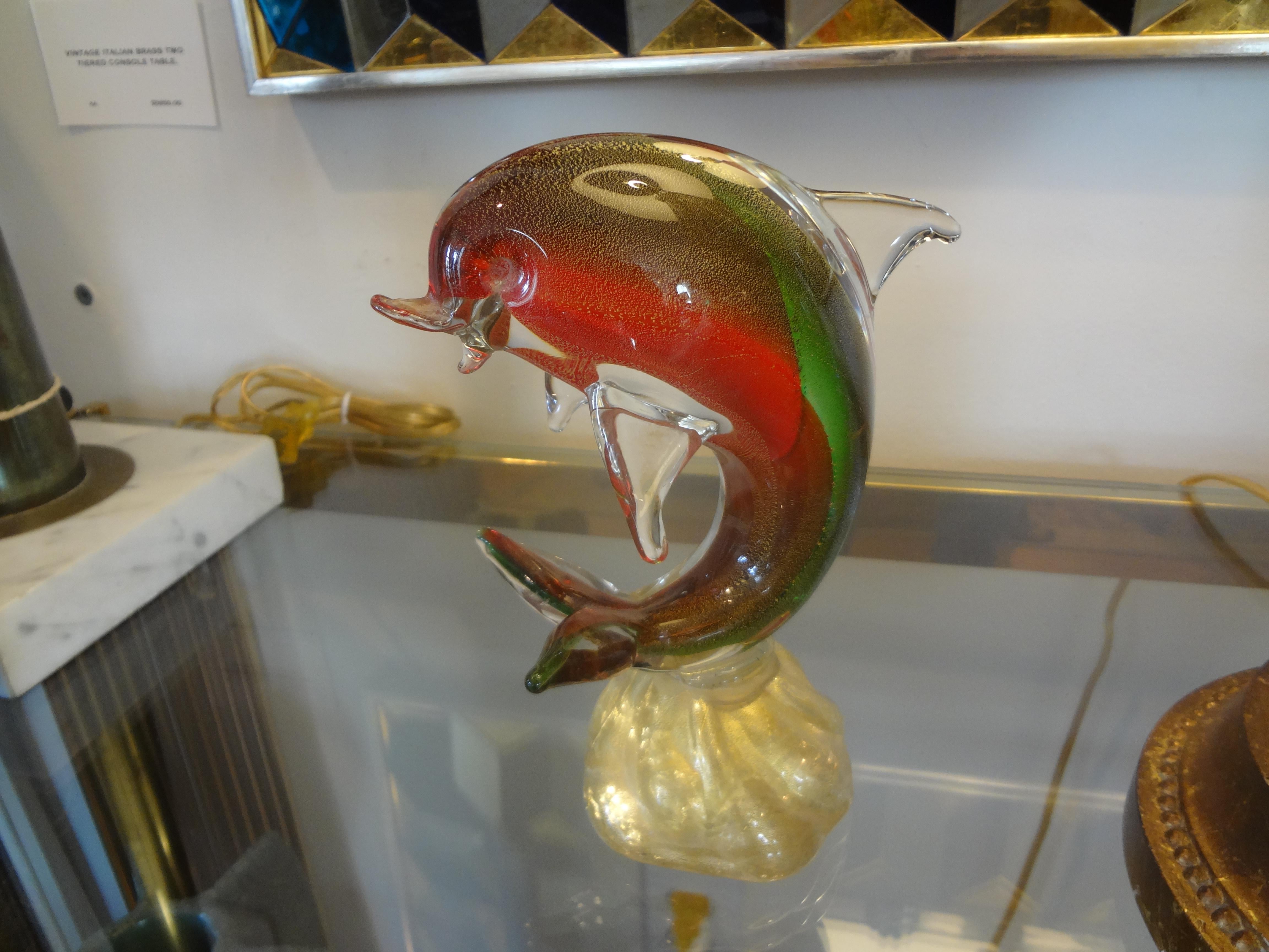 Italiano Delfino in vetro di Murano attribuito a Barbini in vendita