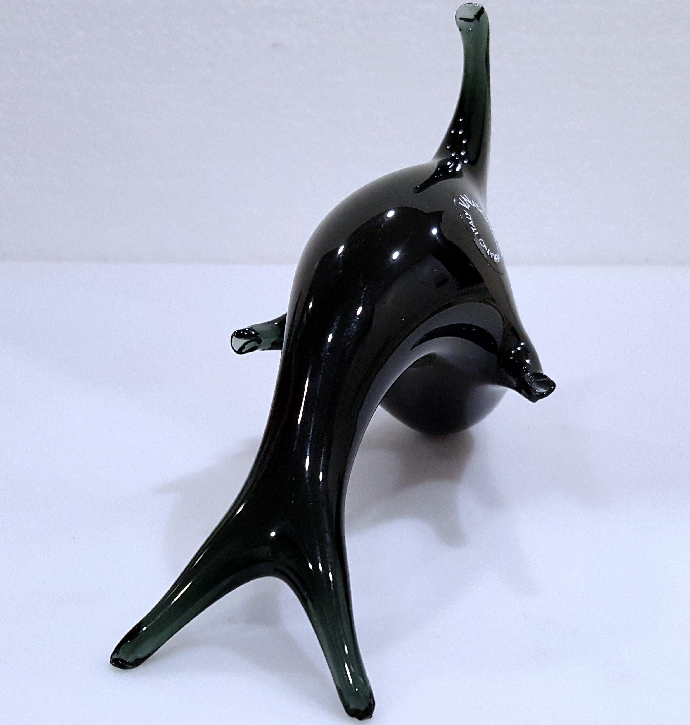 Delphin aus Murano-Glas von V. Nason, Italien. Das Label lautet wie folgt. (Sonstiges) im Angebot
