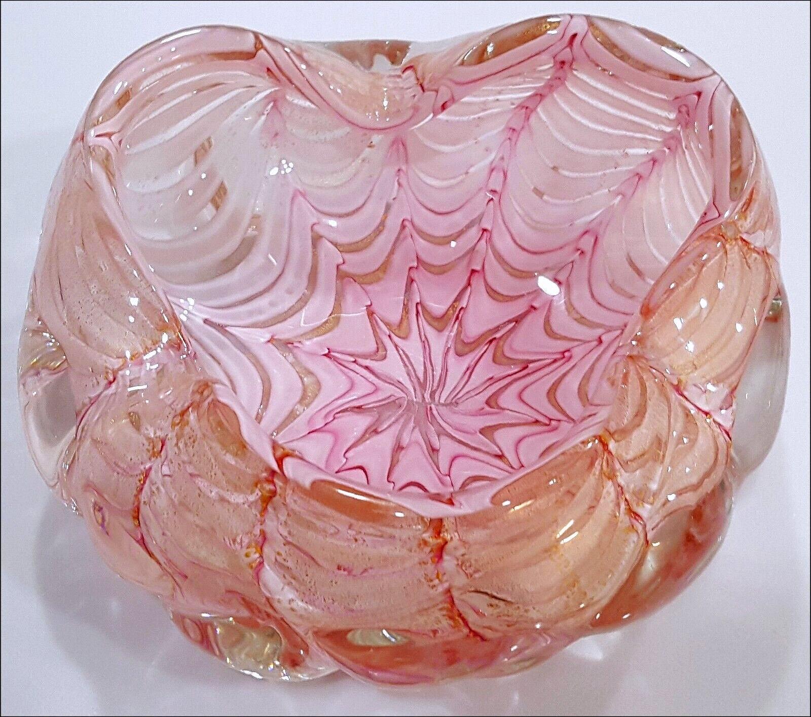 Murano Glass Ercole Barovier/Toso Pink w/Gold Polveri & Bullicante Large Bowl.  Vintage, hard to find spider web design with a sculptural, a-bugne shape. This is a sizable piece, 7.5 inches across. There are several chips but no cracks were