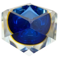 Murano Glass Faceted "diamond" Sommerso Bowl Element Ashtray Murano Italy, 1970s