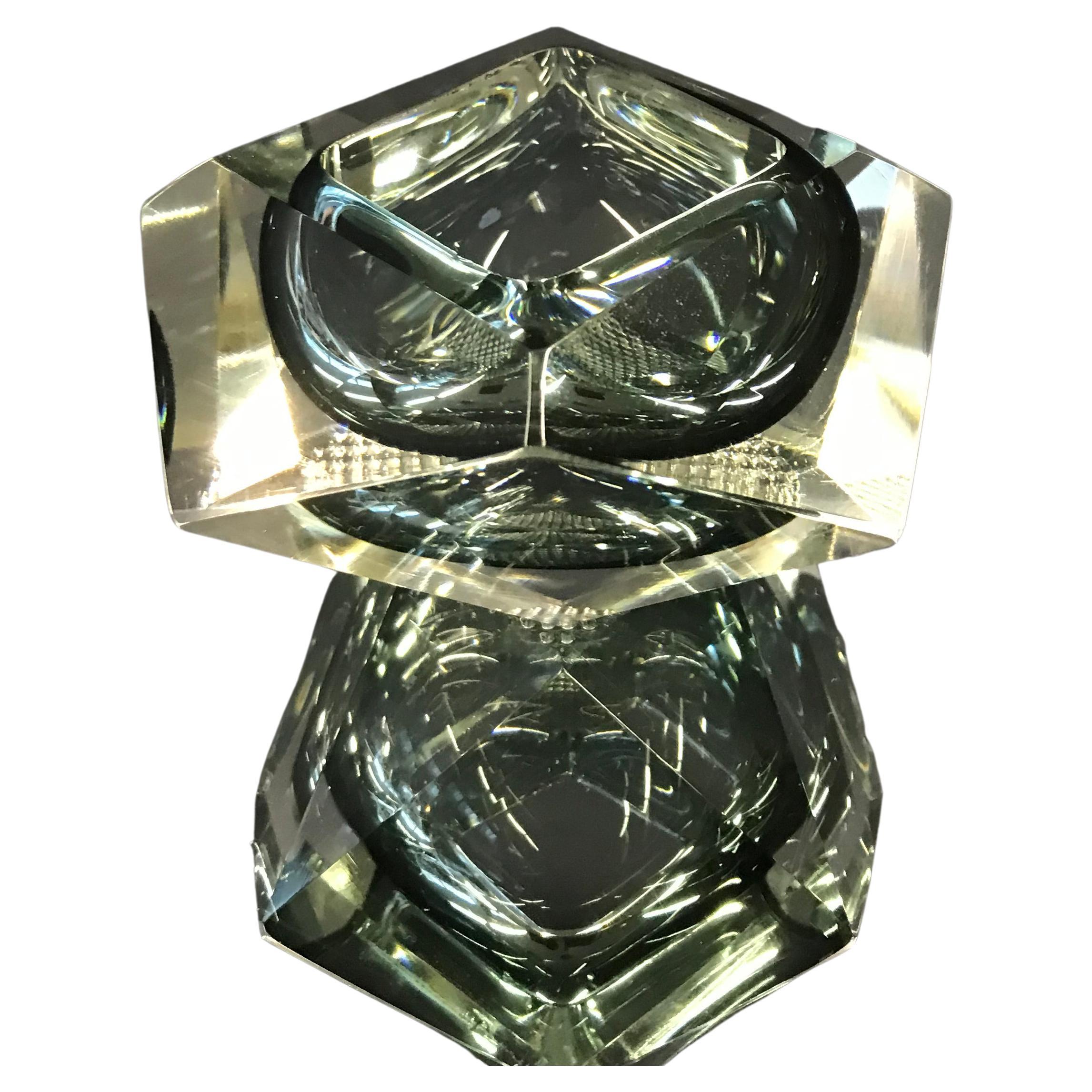 Murano Glass Faceted "diamond" Sommerso Bowl Element Ashtray Murano Italy, 1970s For Sale