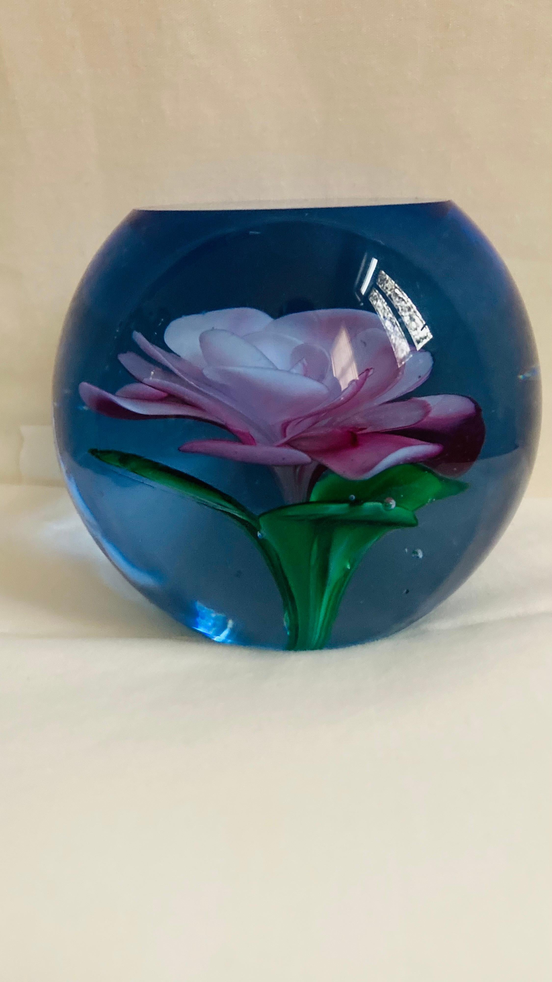 Murano Glass Faceted Paperweight In Excellent Condition For Sale In Grantham, GB