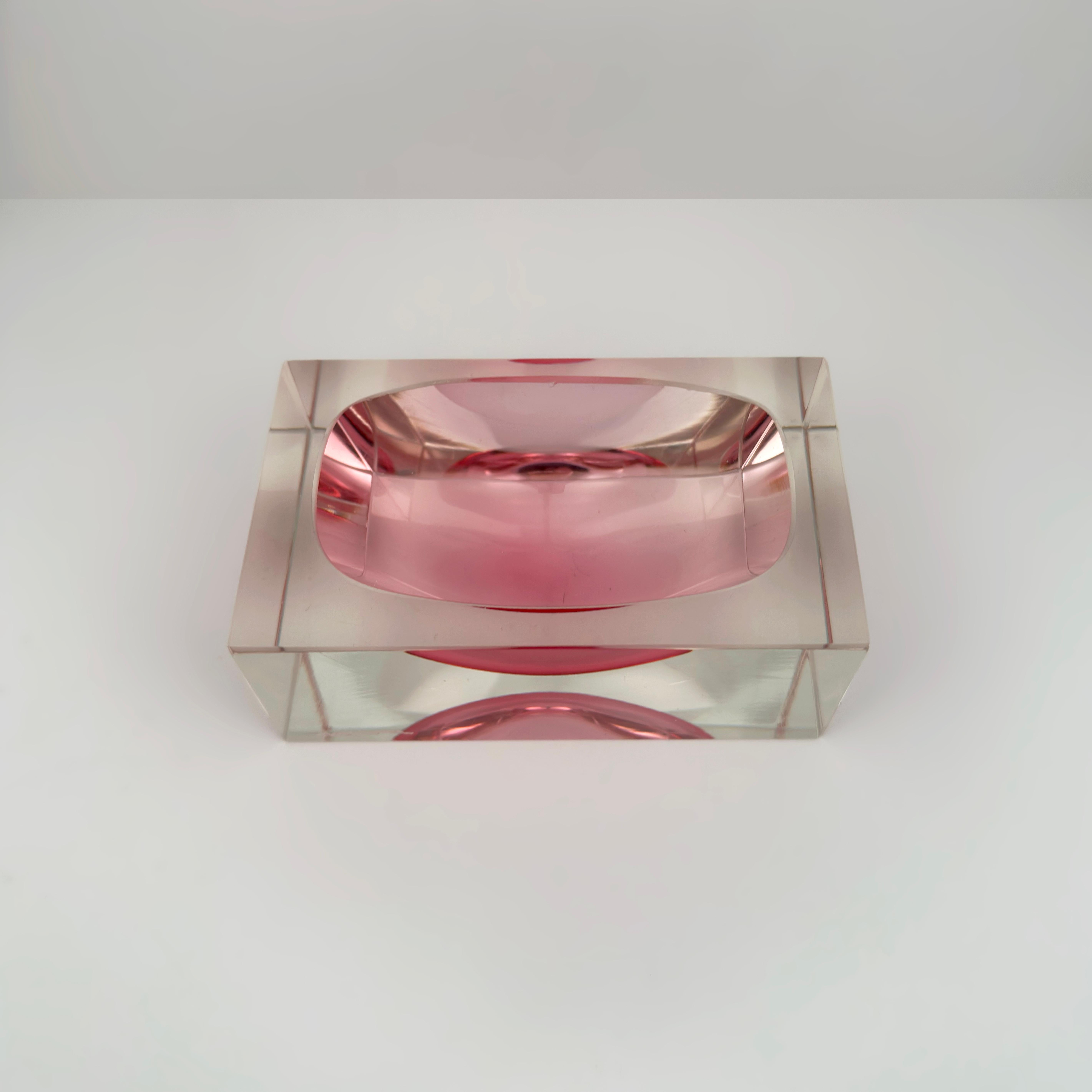 Murano Glass Faceted Rectangular Block Bowl in Pink, 1980s For Sale 4