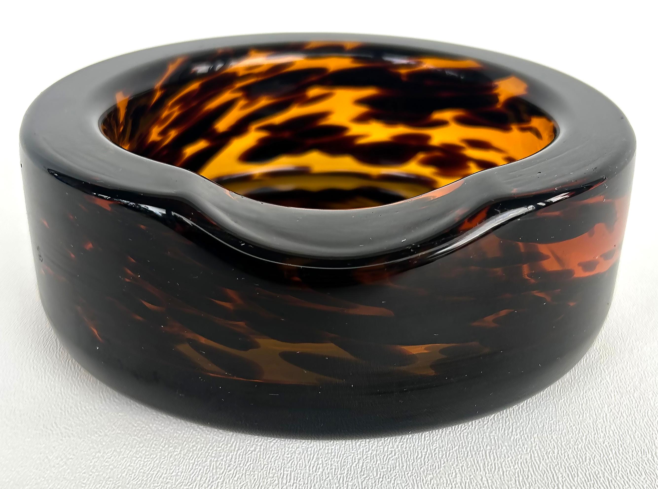 Murano Glass Faux Tortoise Shell Round Ashtray, Mid-Century to-late 20th Century 1