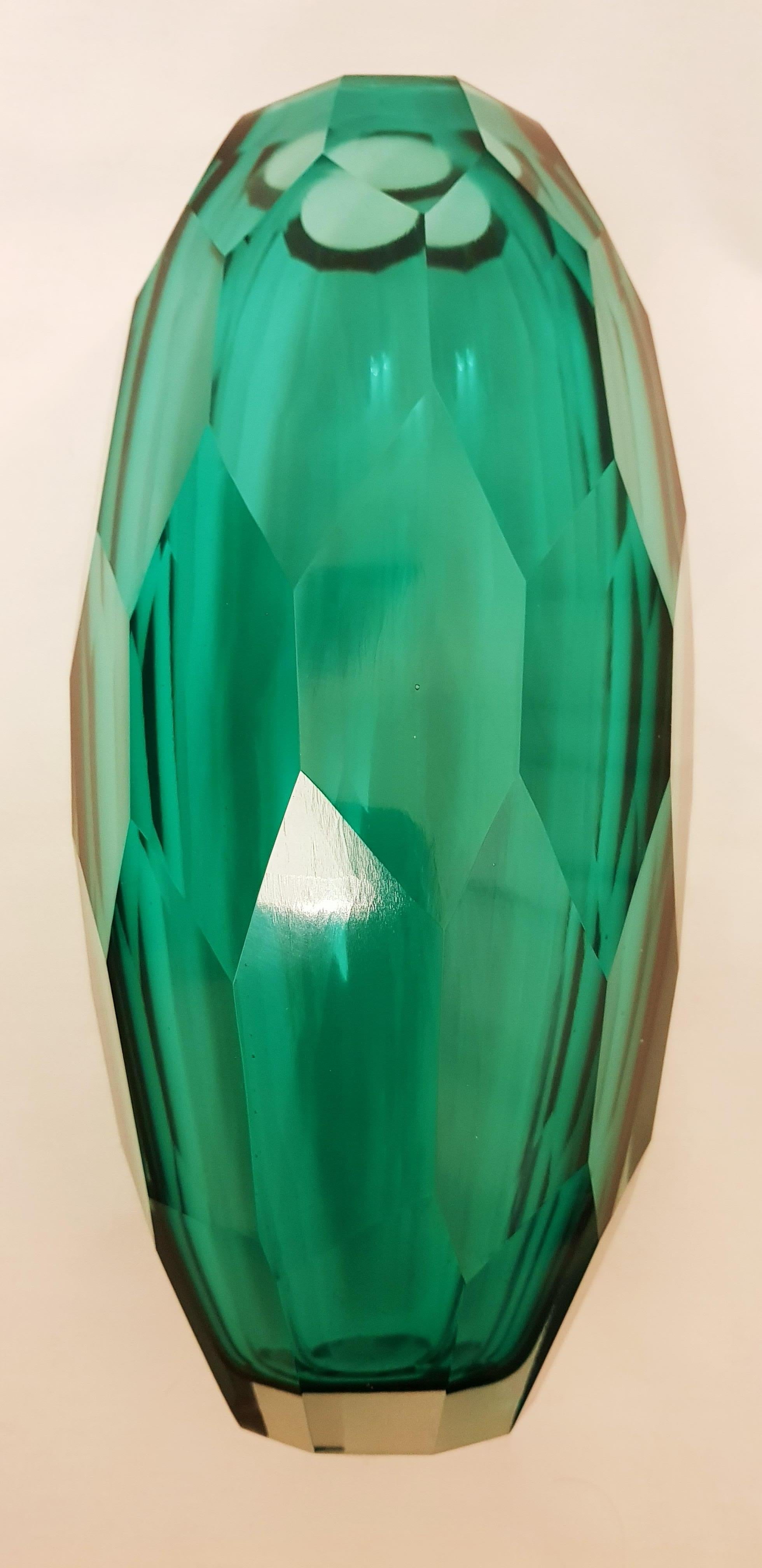 Italian Murano Glass Ferro Battuto, Emerald Green Diamond Faceted Vase For Sale