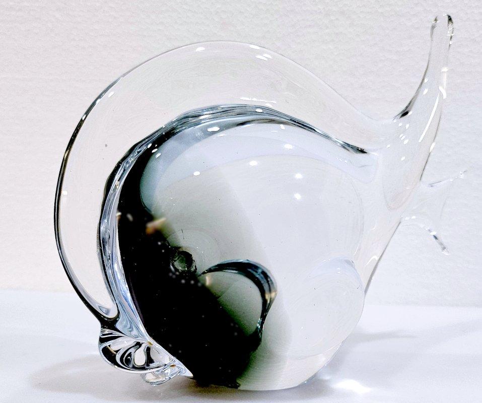 Italian Mid-Century Modern Murano Glass Fish Sculpture by V. Nason For Sale