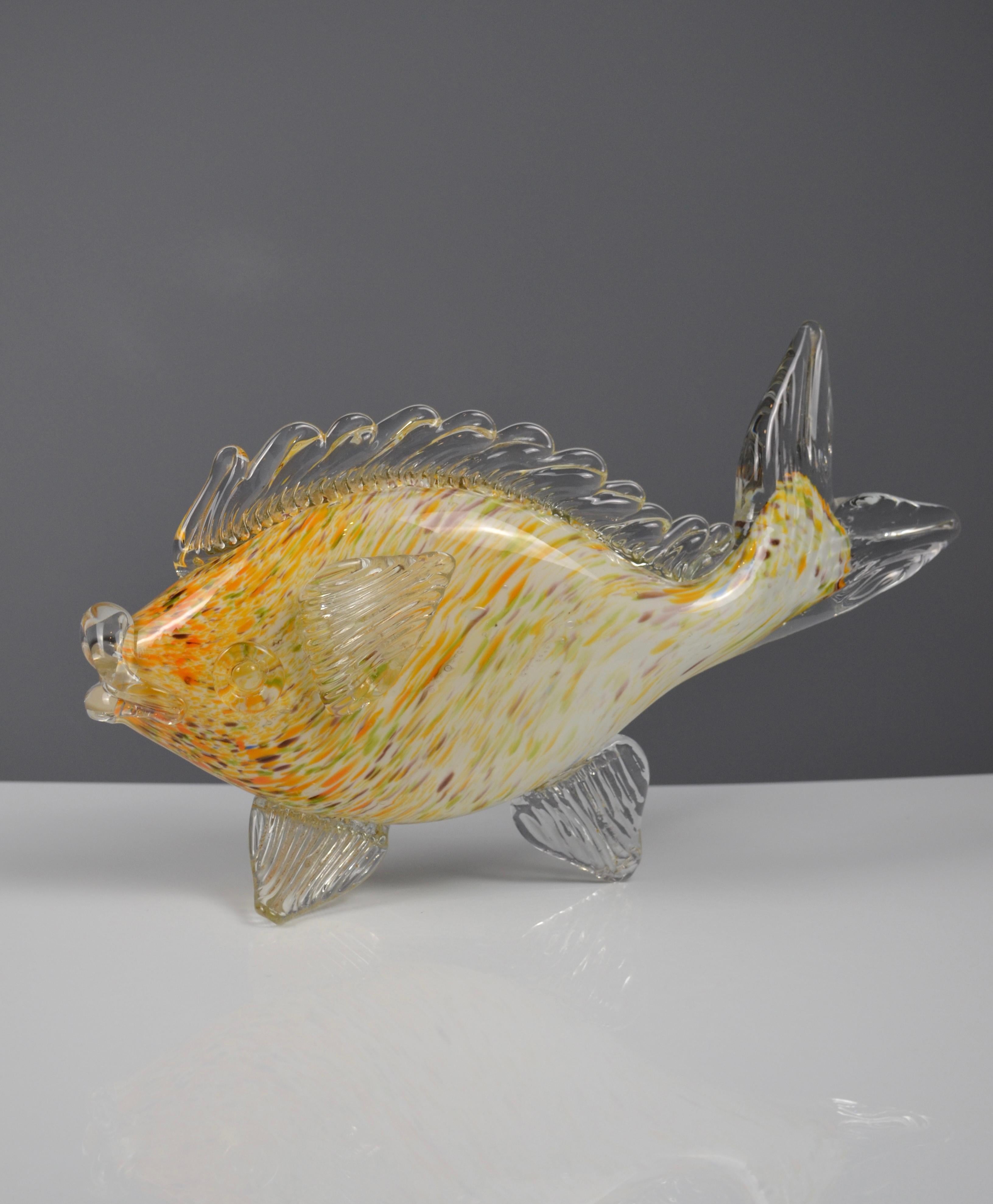 Metà XX secolo Murano Glass Fish Sculpture in vendita