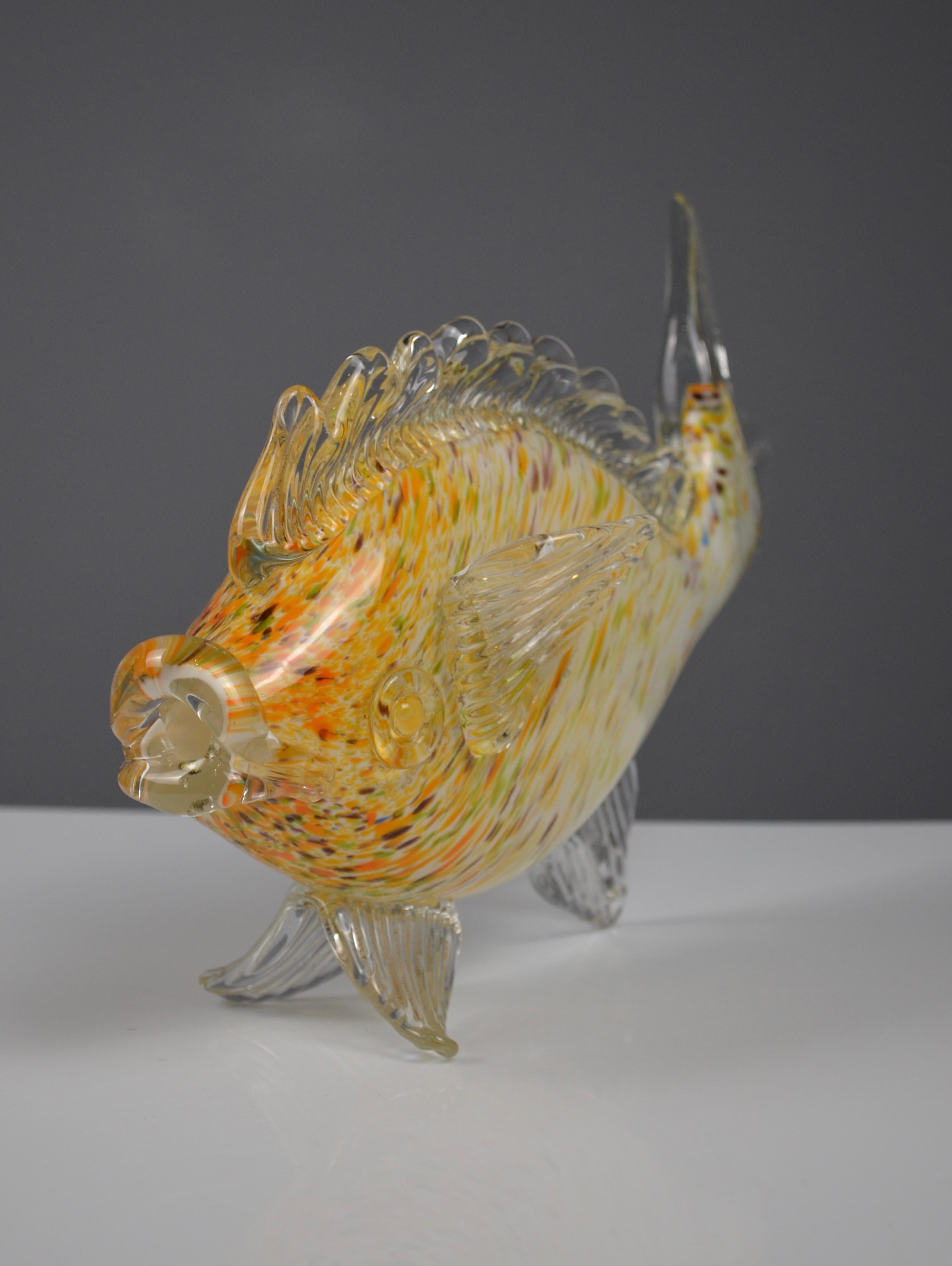 Vetro soffiato Murano Glass Fish Sculpture in vendita