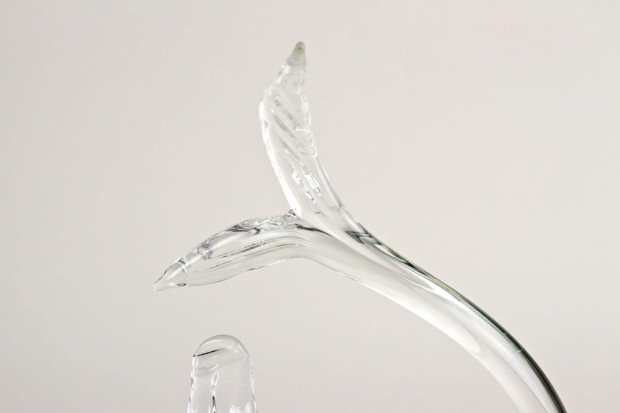 Murano Glass Fish Sculpture - Olive Green/ Clear Glass, Italy circa 1970 In Good Condition For Sale In Lichtenberg, AT