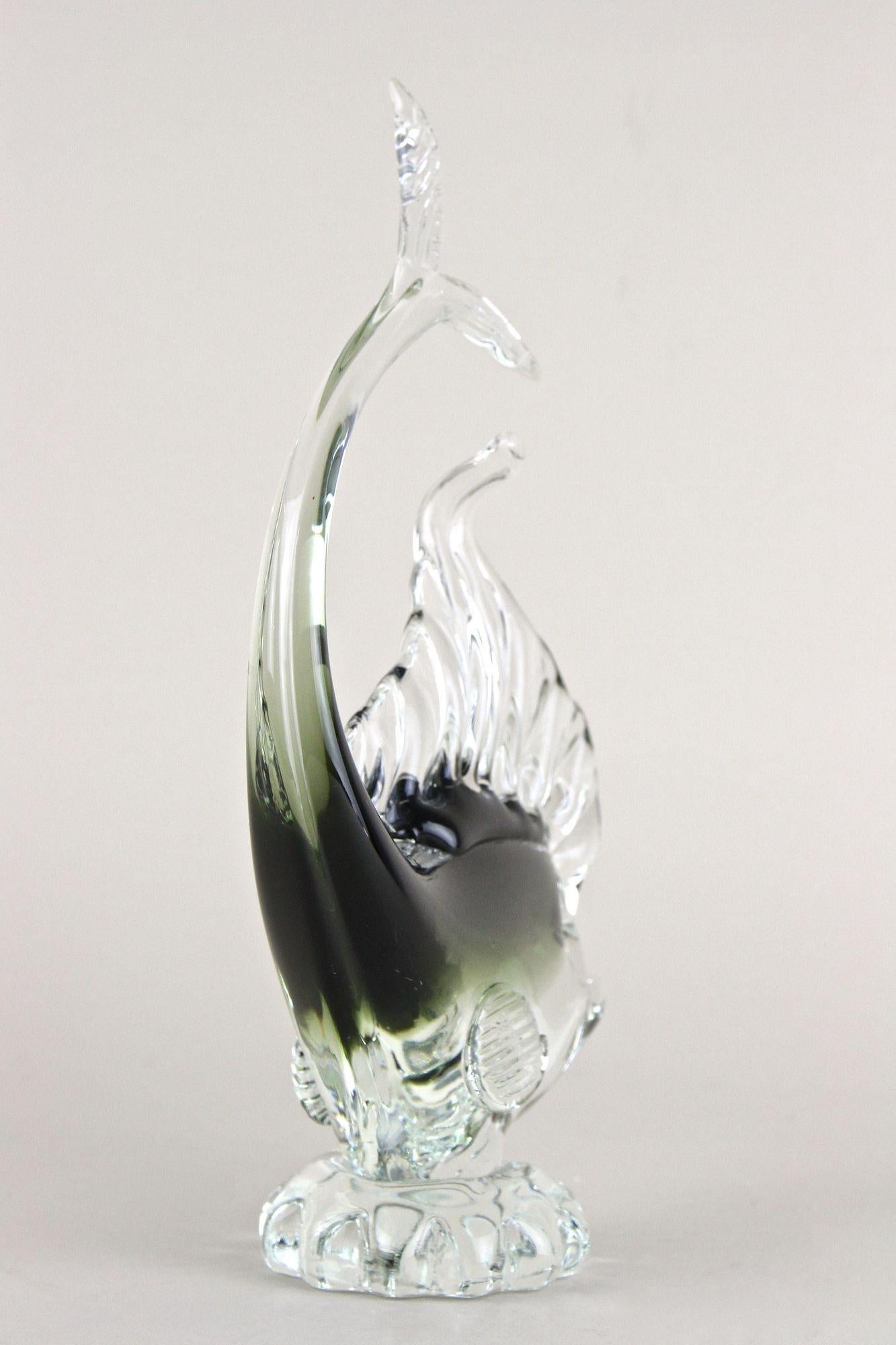 Murano Glass Fish Sculpture - Olive Green/ Clear Glass, Italy circa 1970 For Sale 1