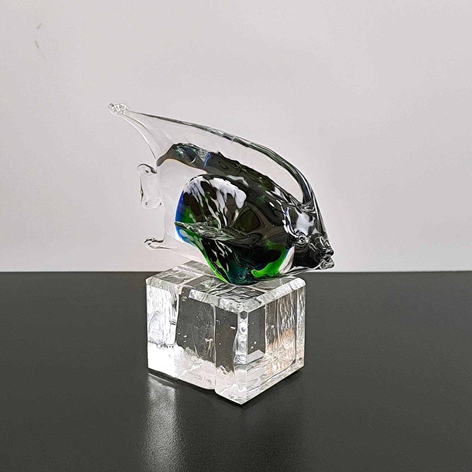 Hand-Crafted Murano Glass Fish Sculpture, Paperweight For Sale