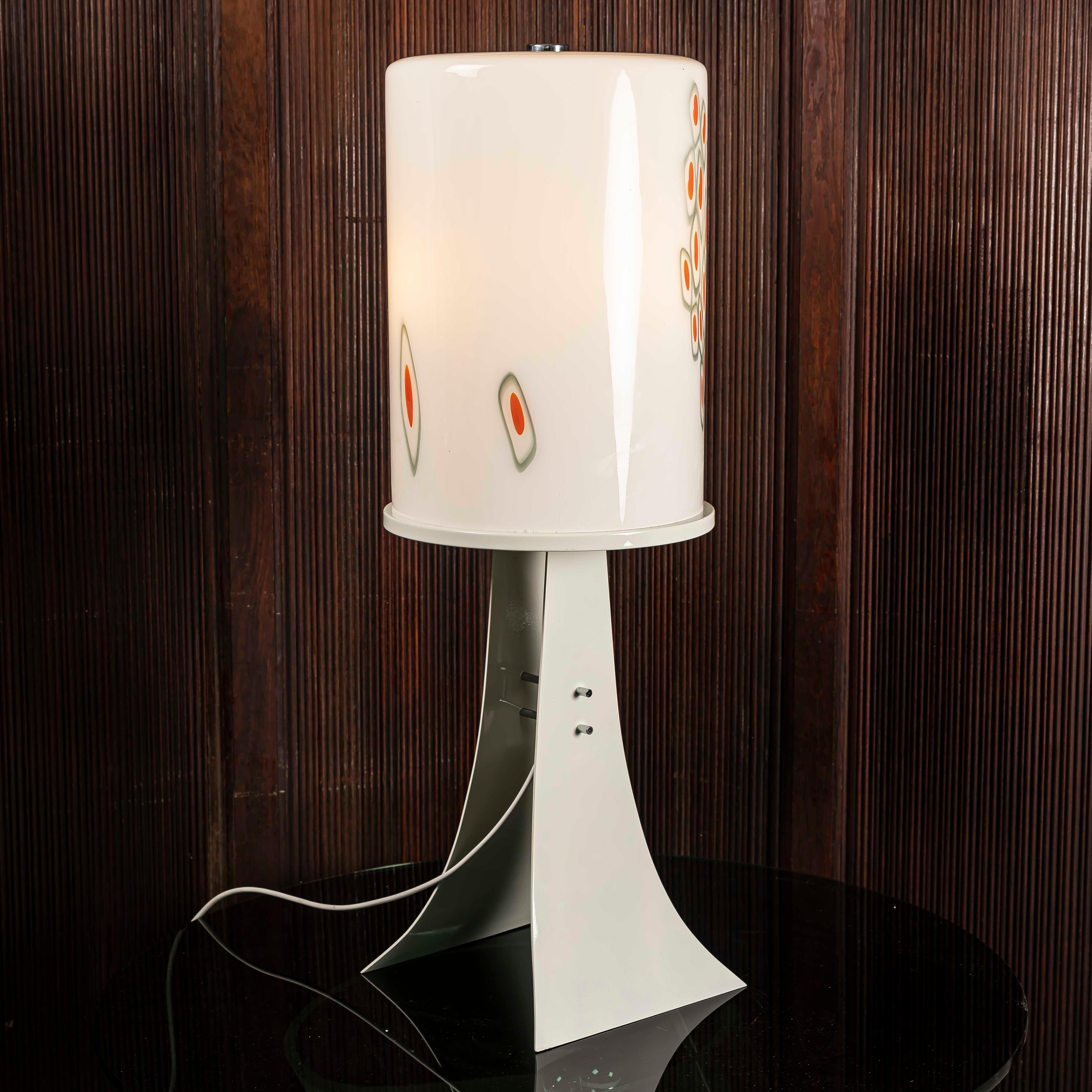 Métal Lampadaire en verre de Murano conçu par Alfredo Barbini, Italie, années 1960 en vente