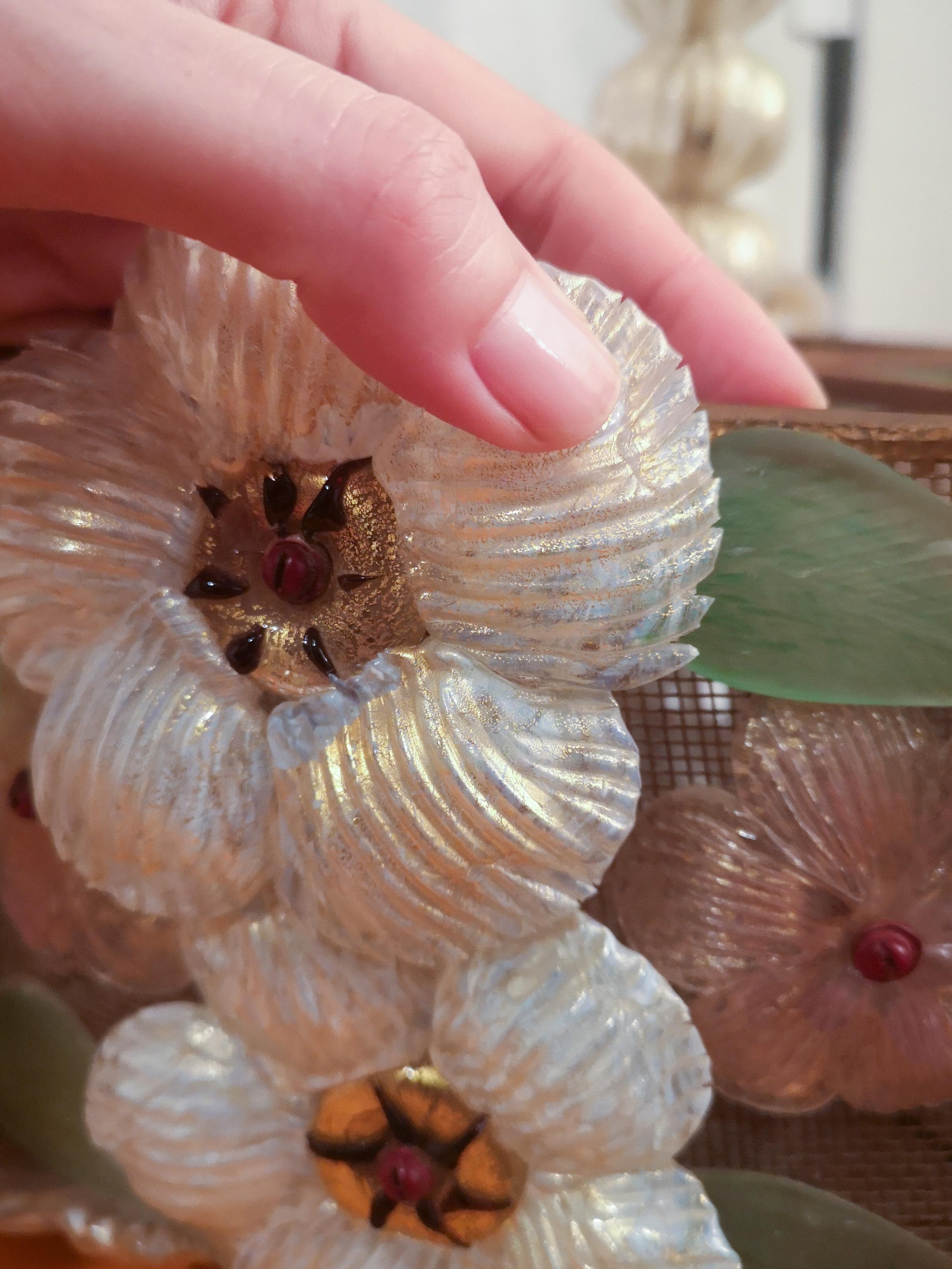 Murano Glass Flower Ceiling Lamp by Barovier & Toso, 1950s In Good Condition For Sale In Lisbon, PT
