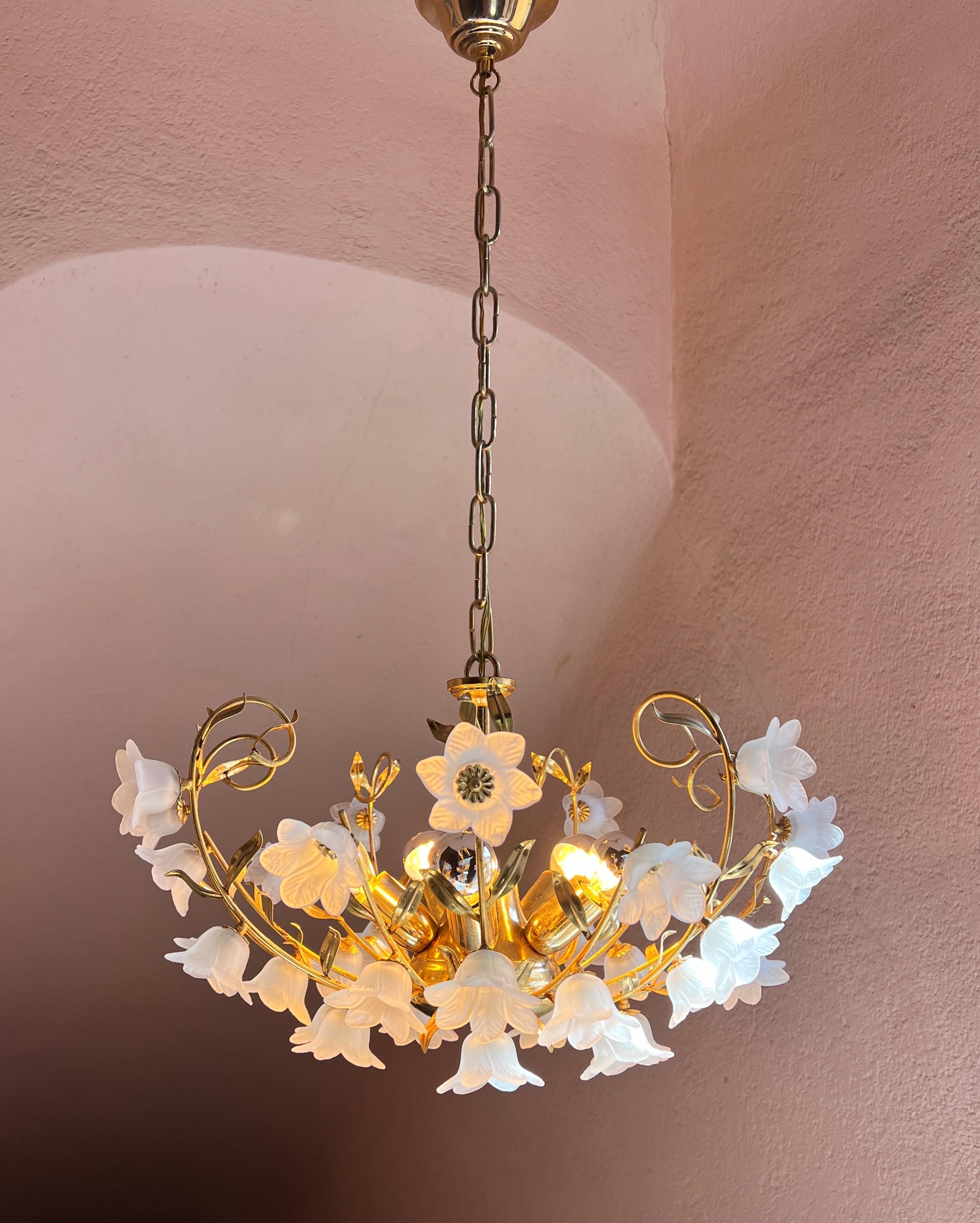 Murano Glass Flower ceiling light with Gold Metal Leaves Italy 1970s For Sale 5