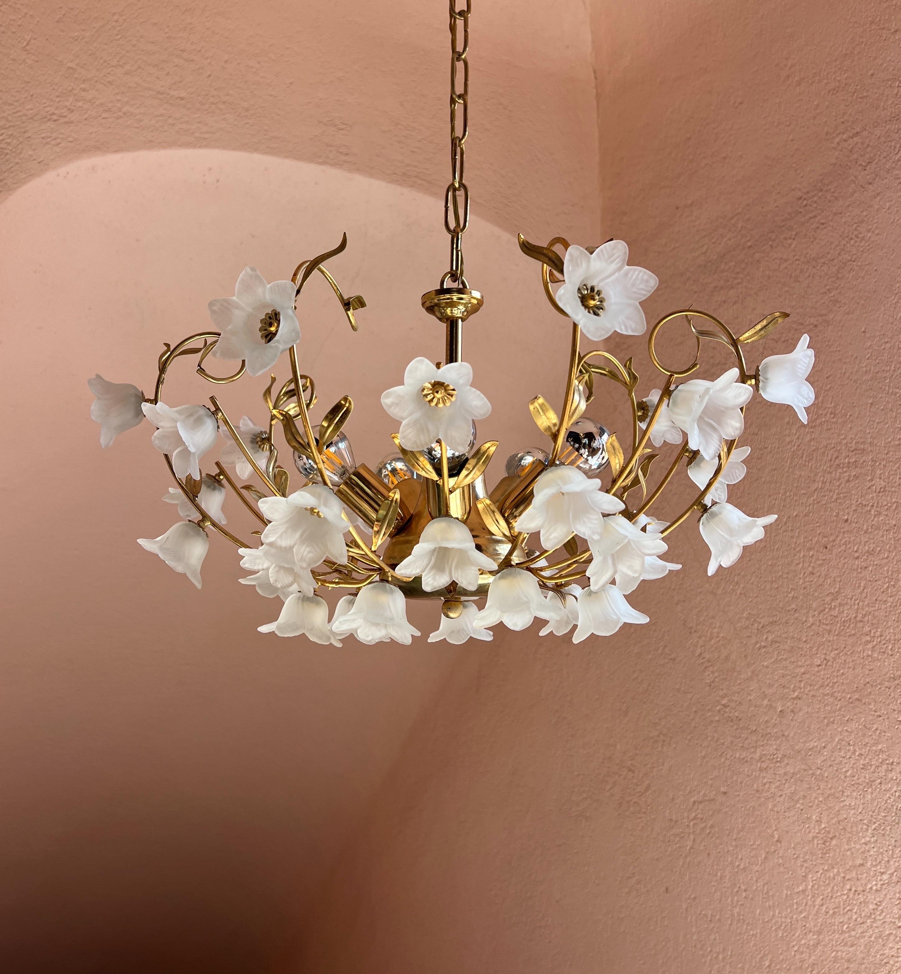 20th Century Murano Glass Flower ceiling light with Gold Metal Leaves Italy 1970s For Sale