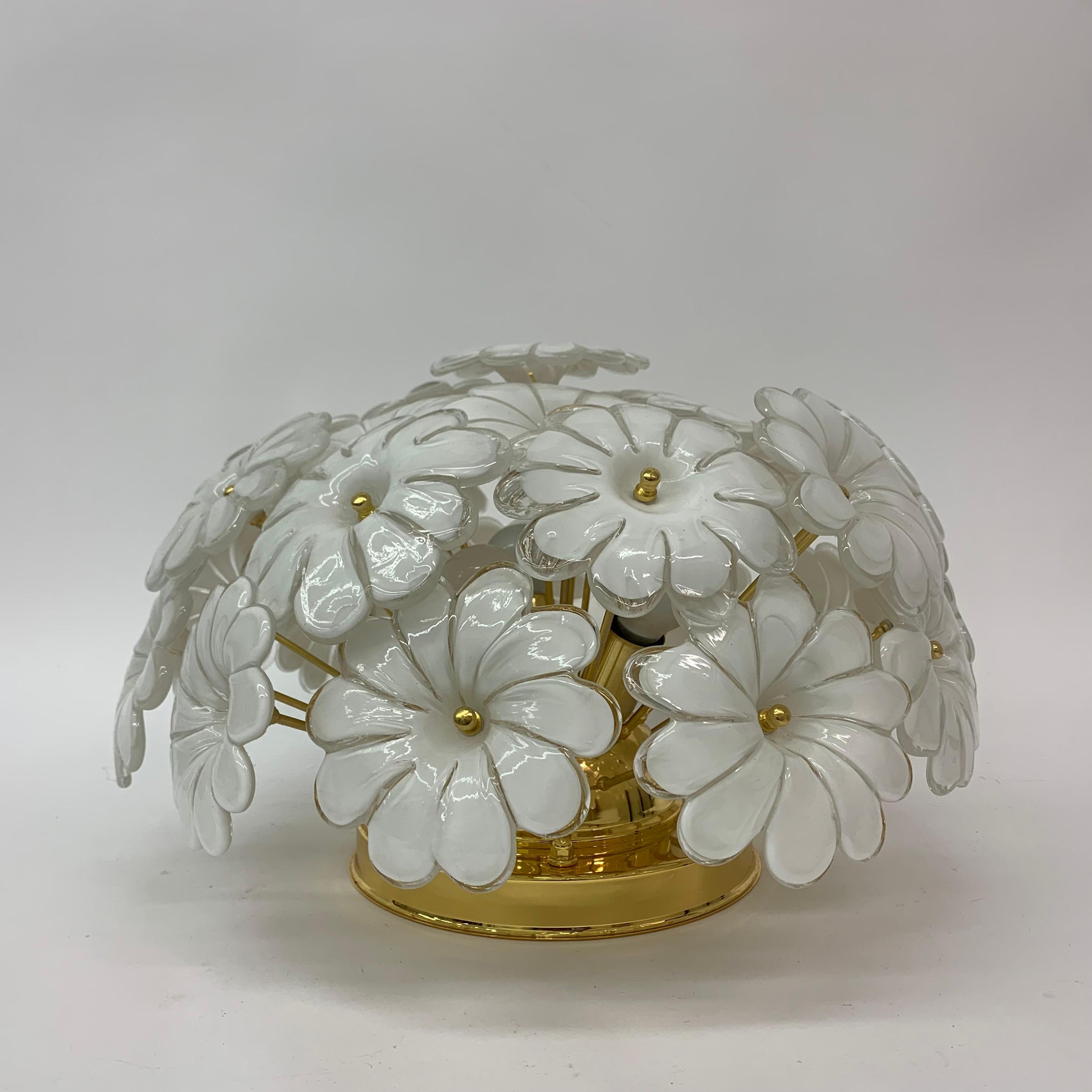 Murano Glass Flower Italian Ceiling Lamp, 1970s For Sale 3