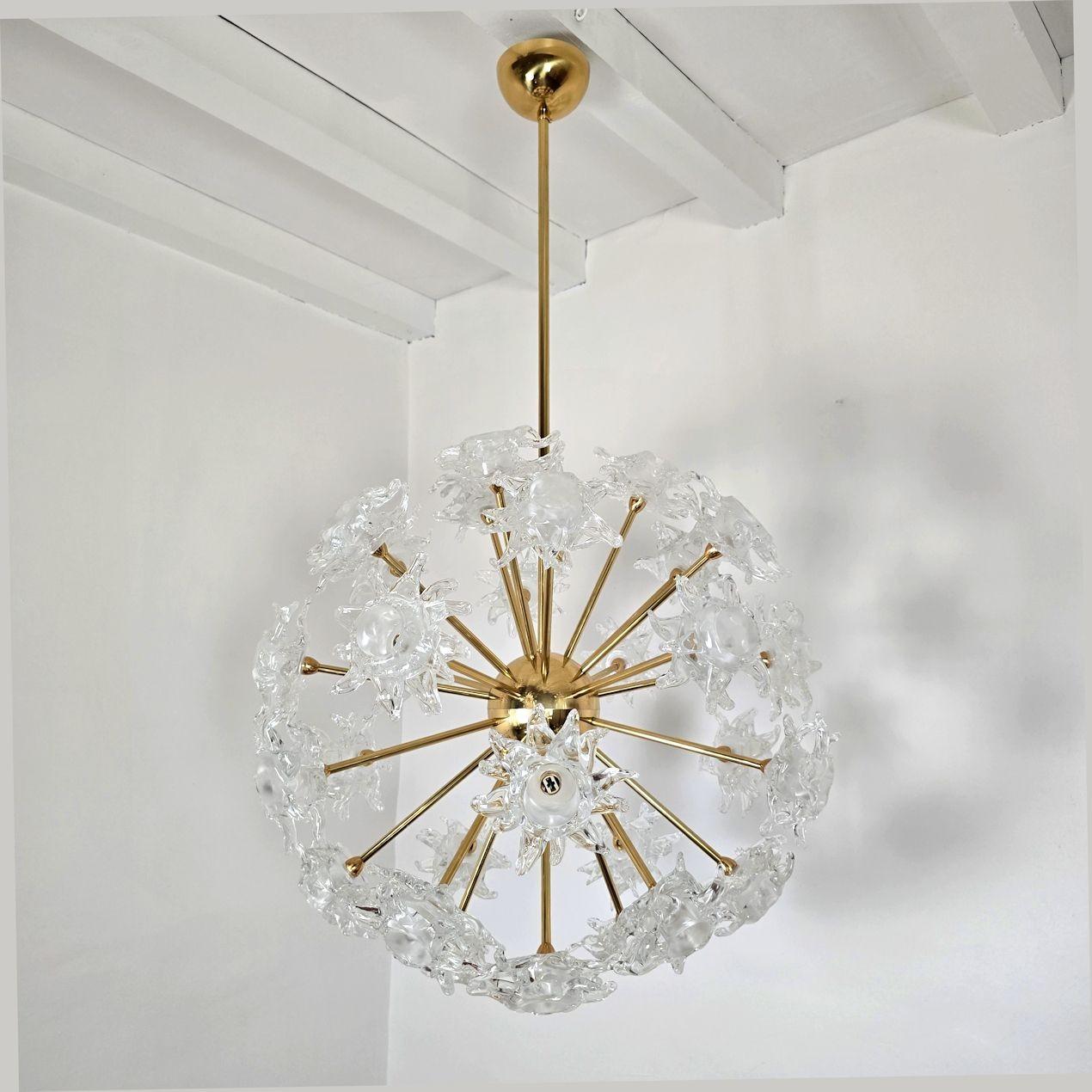 Mid-Century moderno Lampadario Sputnik a fiore in vetro di Murano in vendita