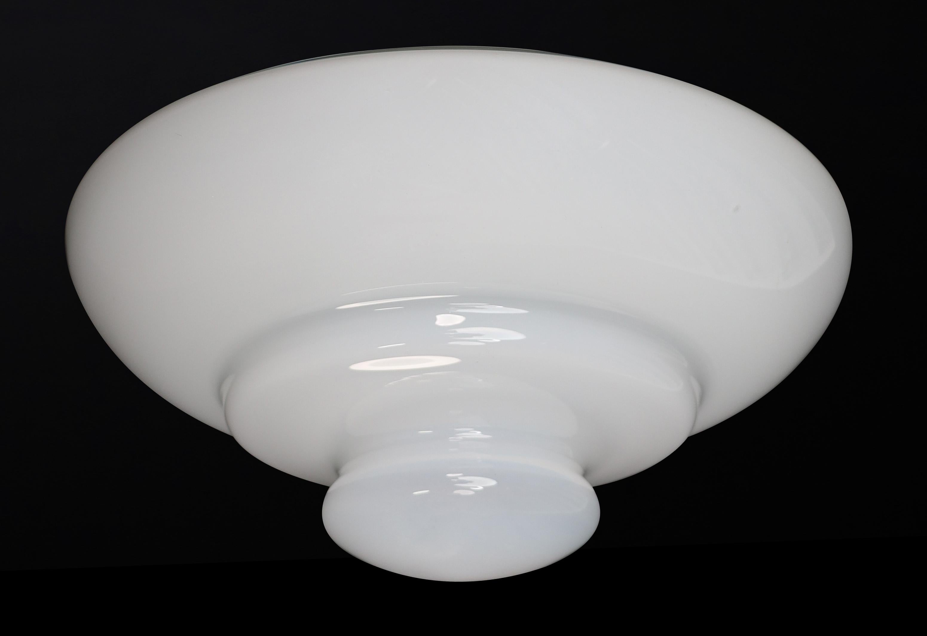 Empotrable o aplique de cristal de Murano soplado a mano, Italia, años 60 en Bueno estado para la venta en Almelo, NL