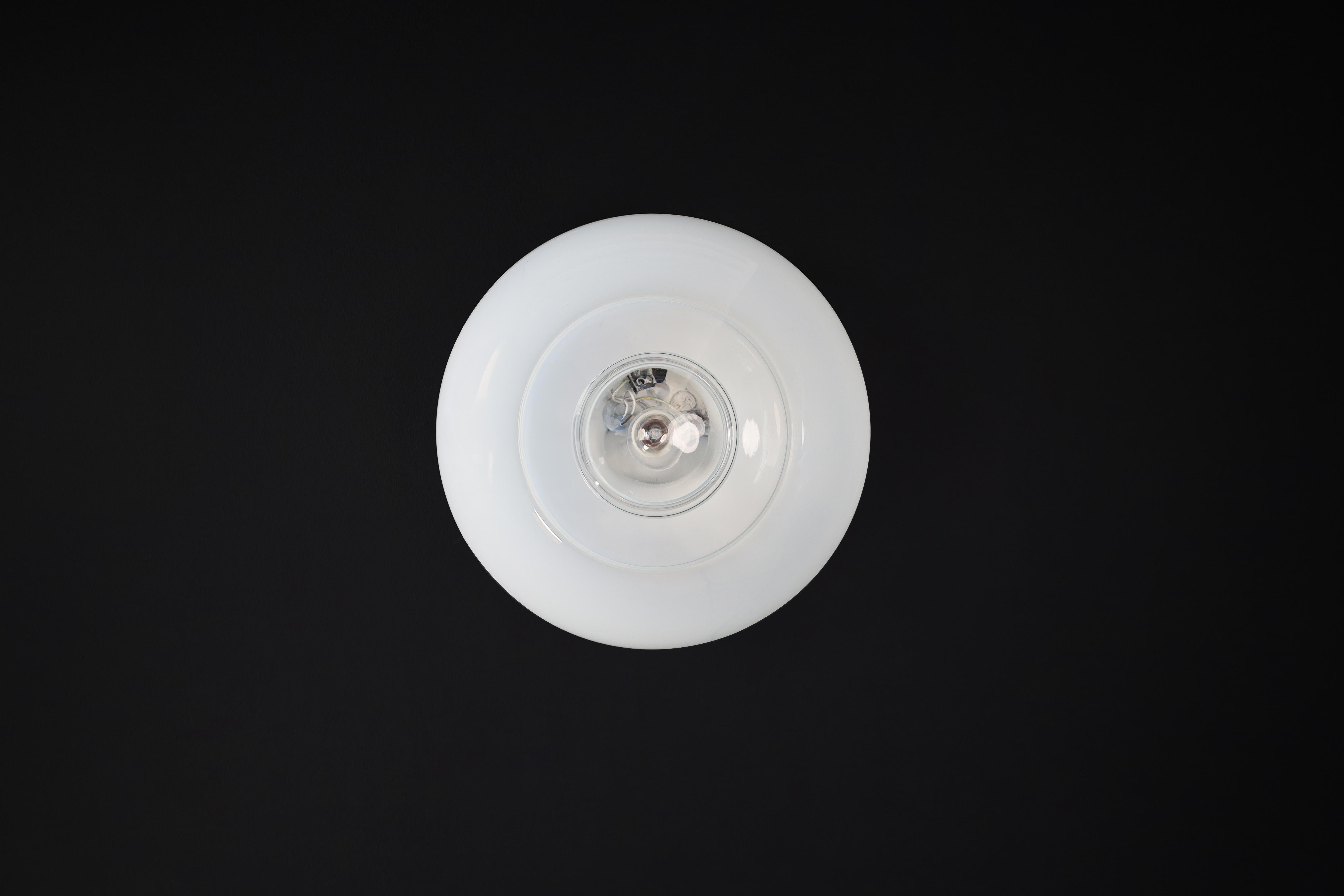 Empotrable o aplique de cristal de Murano soplado a mano, Italia, años 60 en venta 1