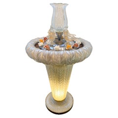  Fontaine en verre de Murano avec un vase central entouré de 4 sirènes, années 1950