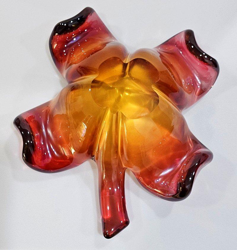 20th Century CLOSING SALE Murano Glass 4 Leaf Clover Bowl, Reddish-Pink Light Golden, Seguso