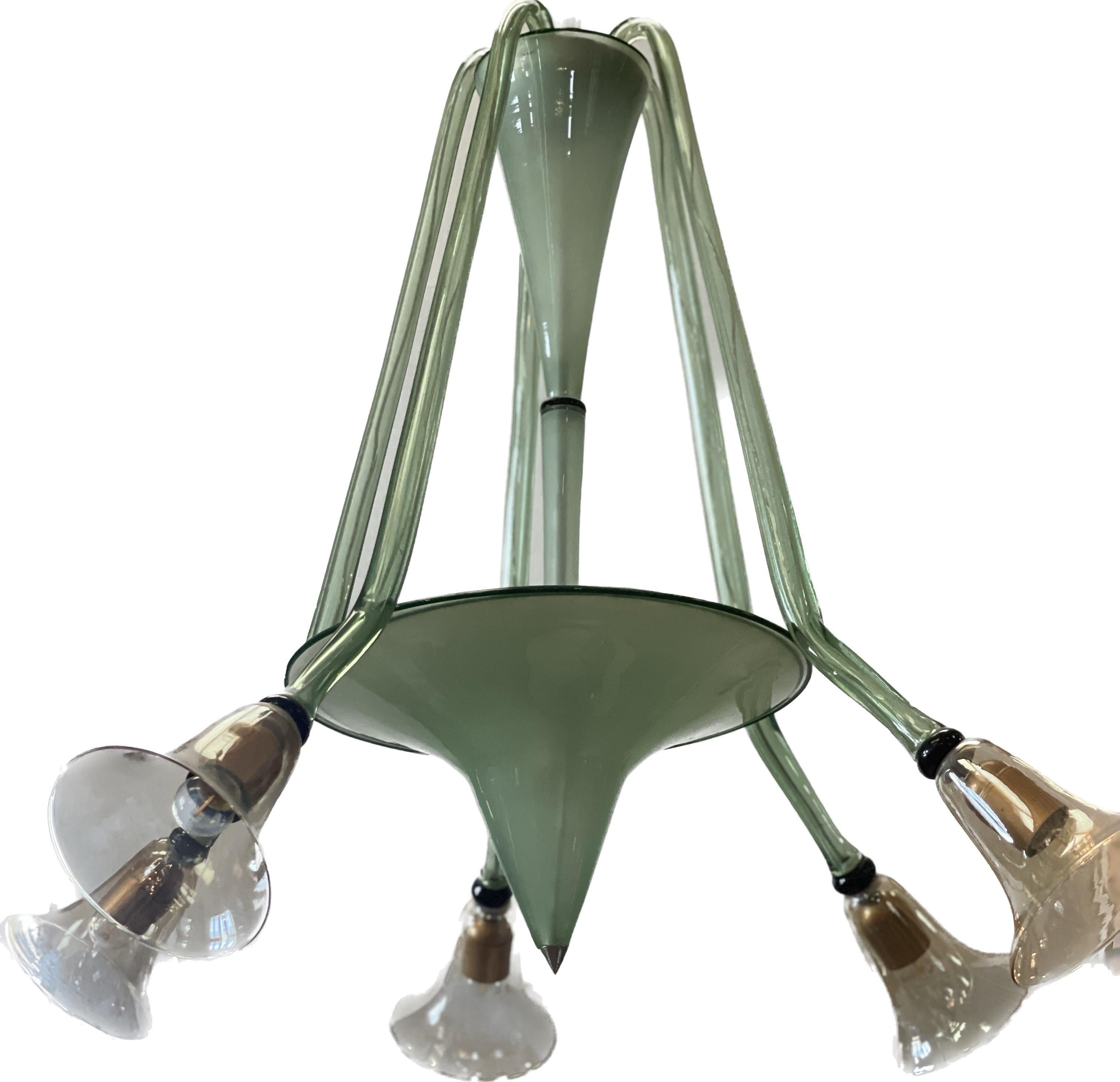 20th Century Murano Glass Fratelli Toso Pendant Chandelier With 5 Arms For Sale