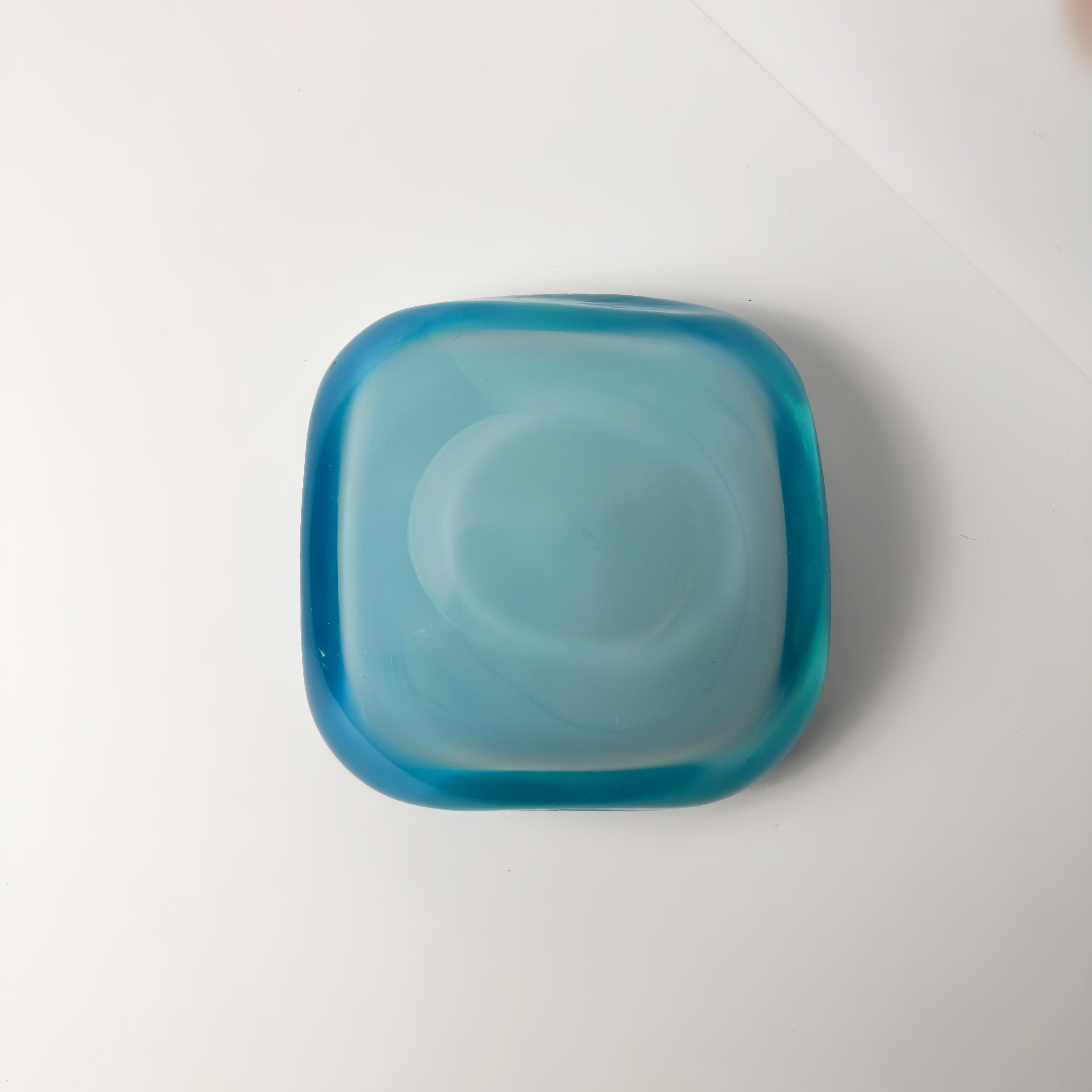 Vetro di Murano Murano Glass Geode Bowl in Turquoise Opaline, Cenedese Attributed, Italy, 1960s in vendita