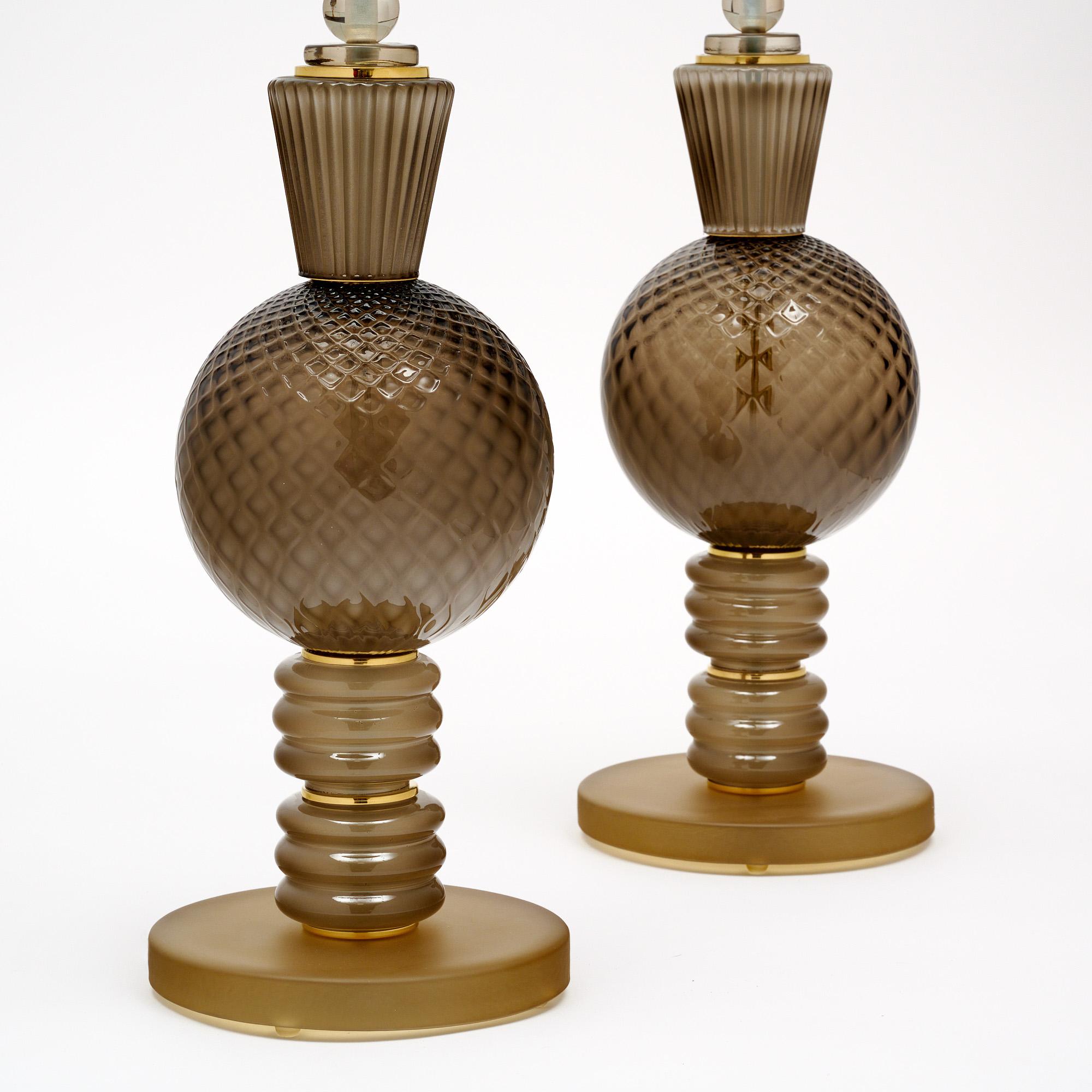 Mid-Century Modern Lampes géométriques grises en verre de Murano en vente