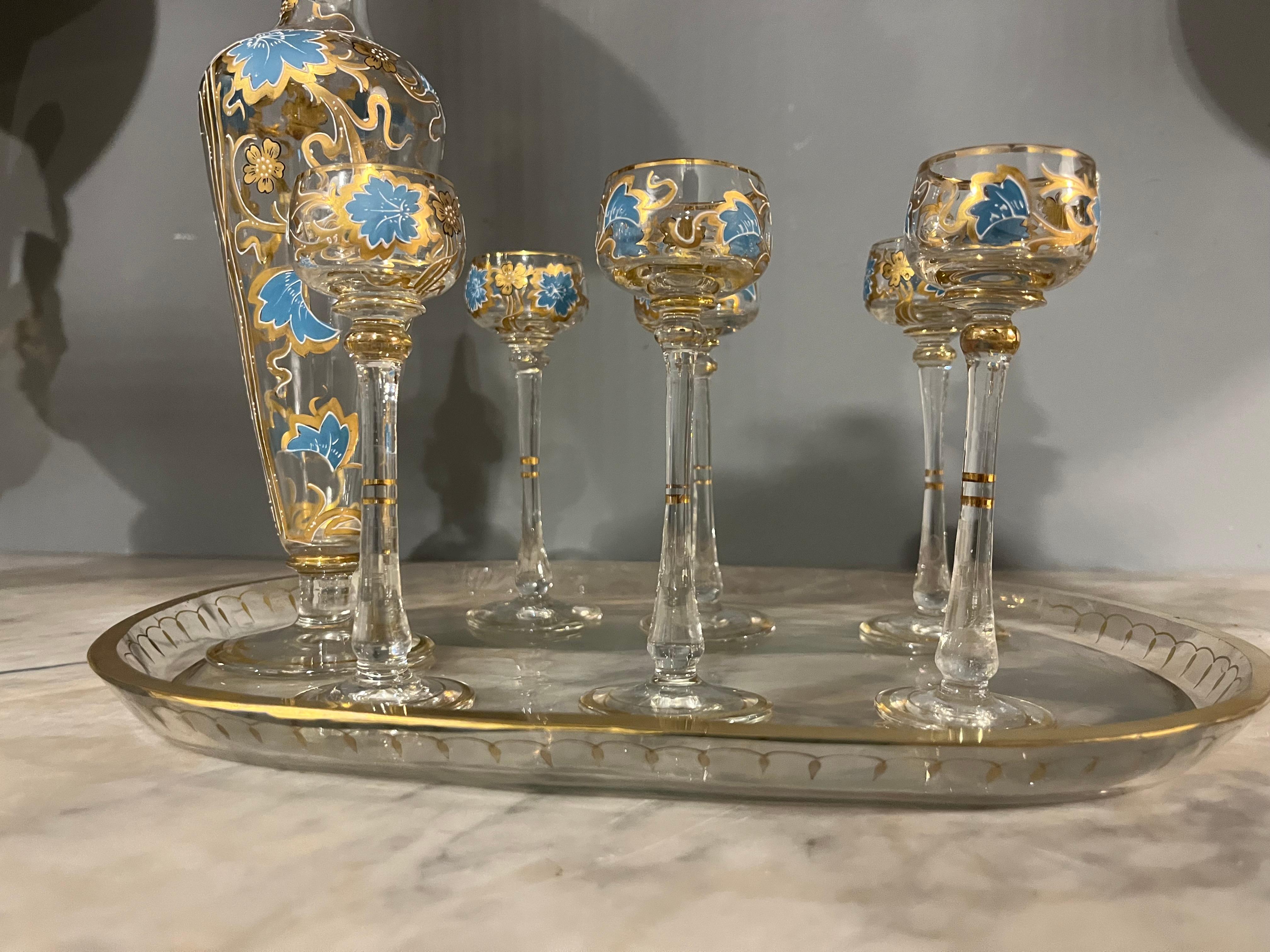 Murano glass glasses set painted with bottle from the 50s For Sale 5