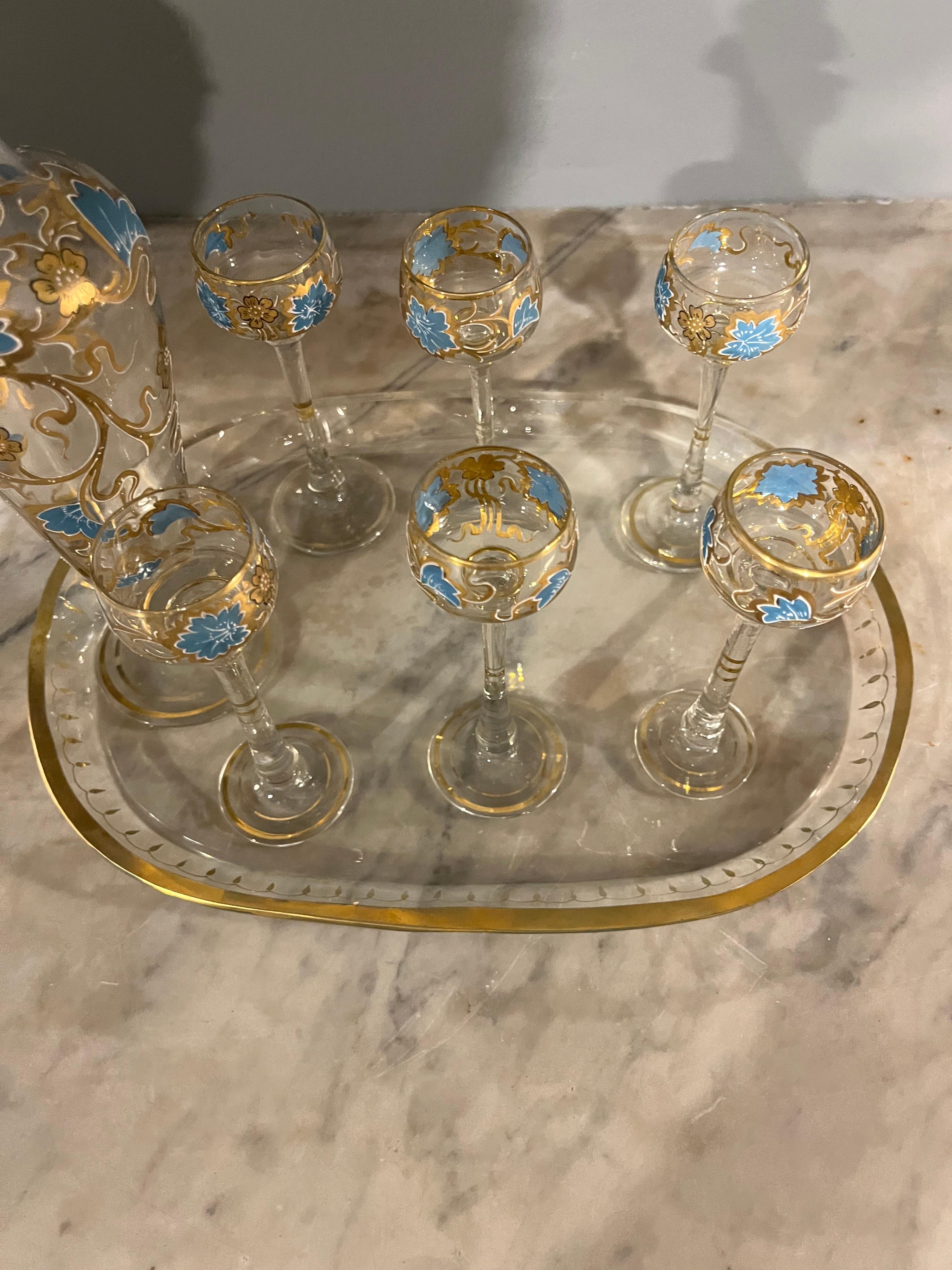 Murano glass glasses set painted with bottle from the 50s For Sale 3