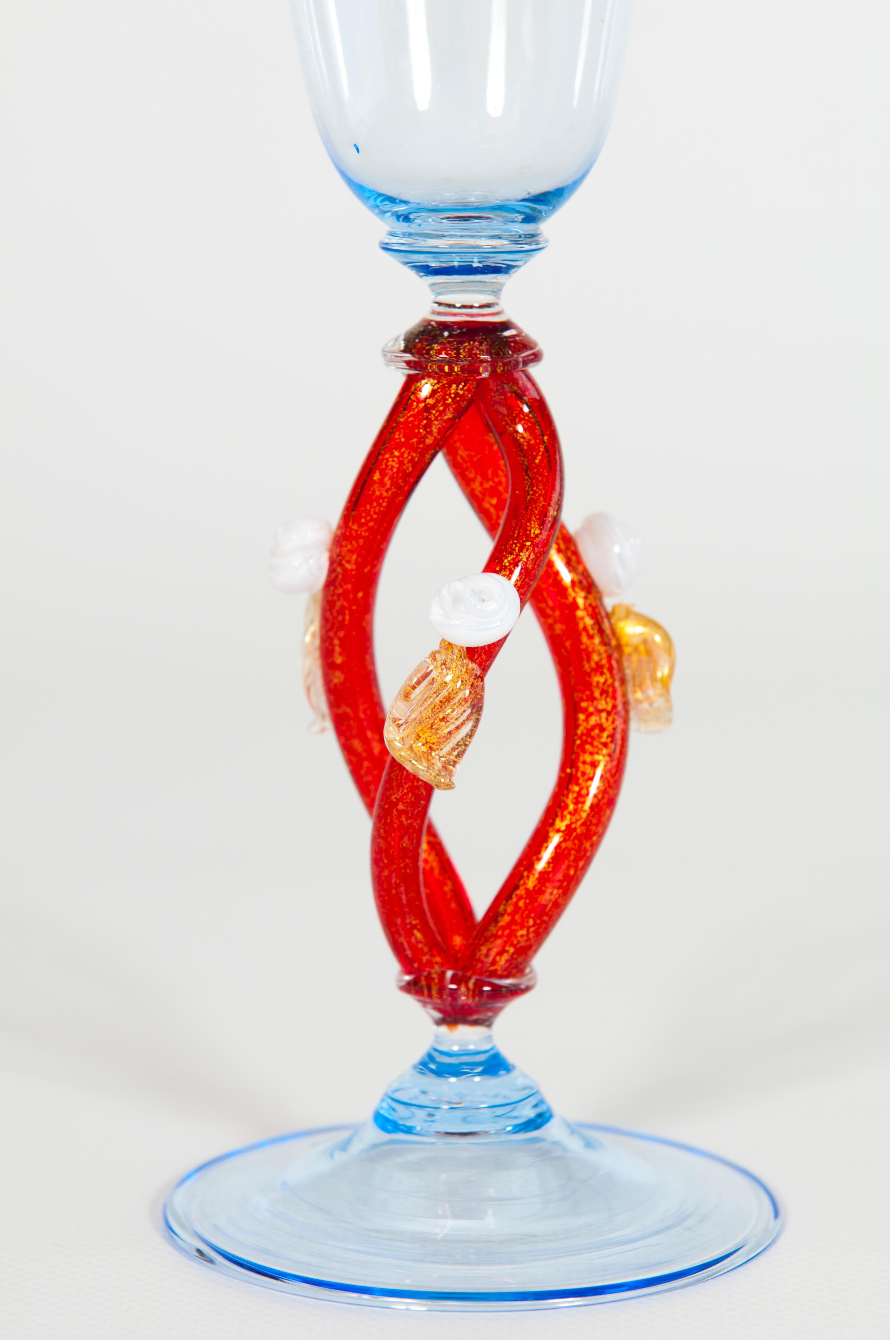 Copa de cristal de Murano de Giovanni Dalla Fina en la década de 1980 Hecho a mano en venta
