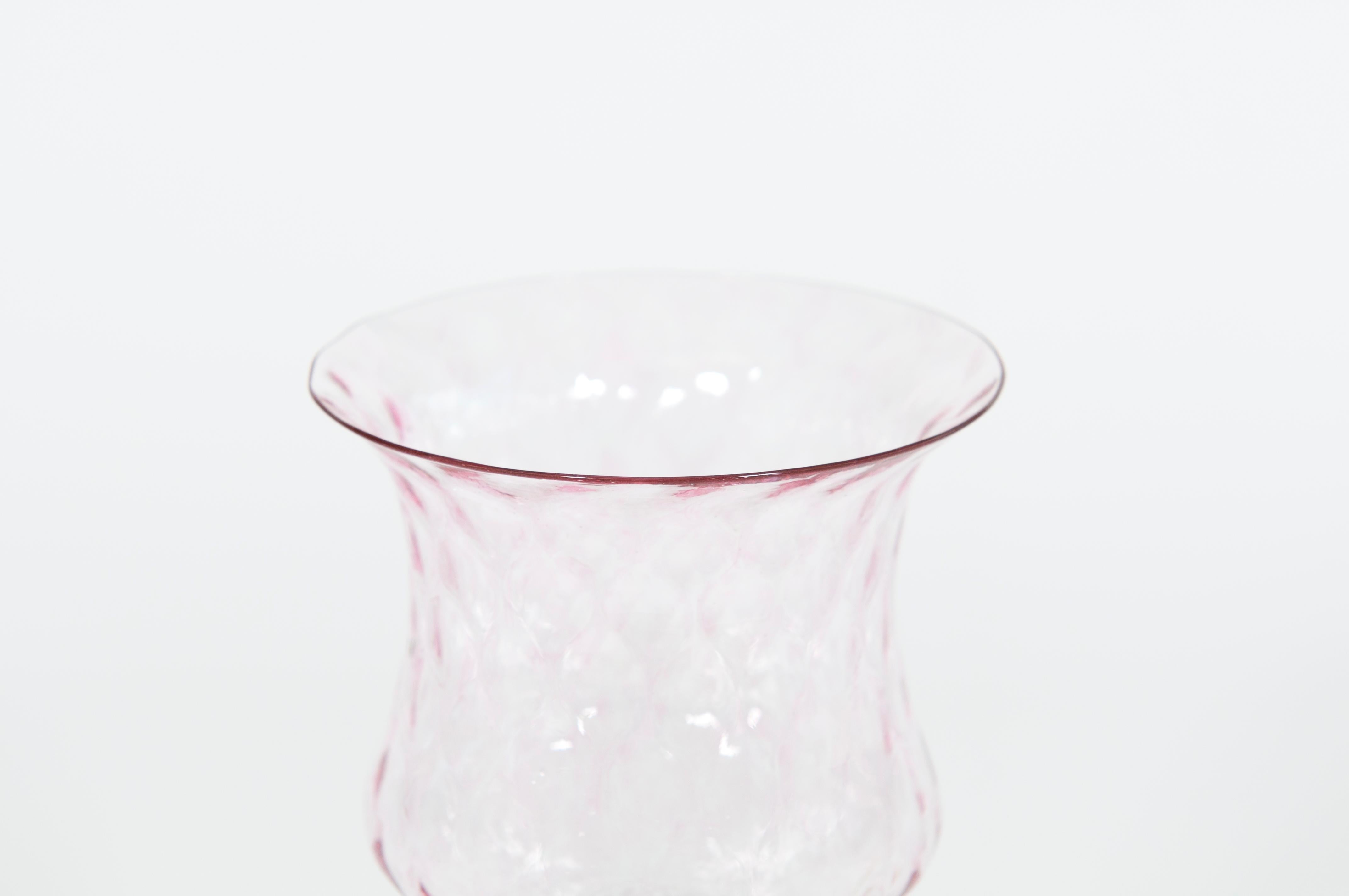 Gold Murano glass goblet, pink and gold, made in 1980s For Sale