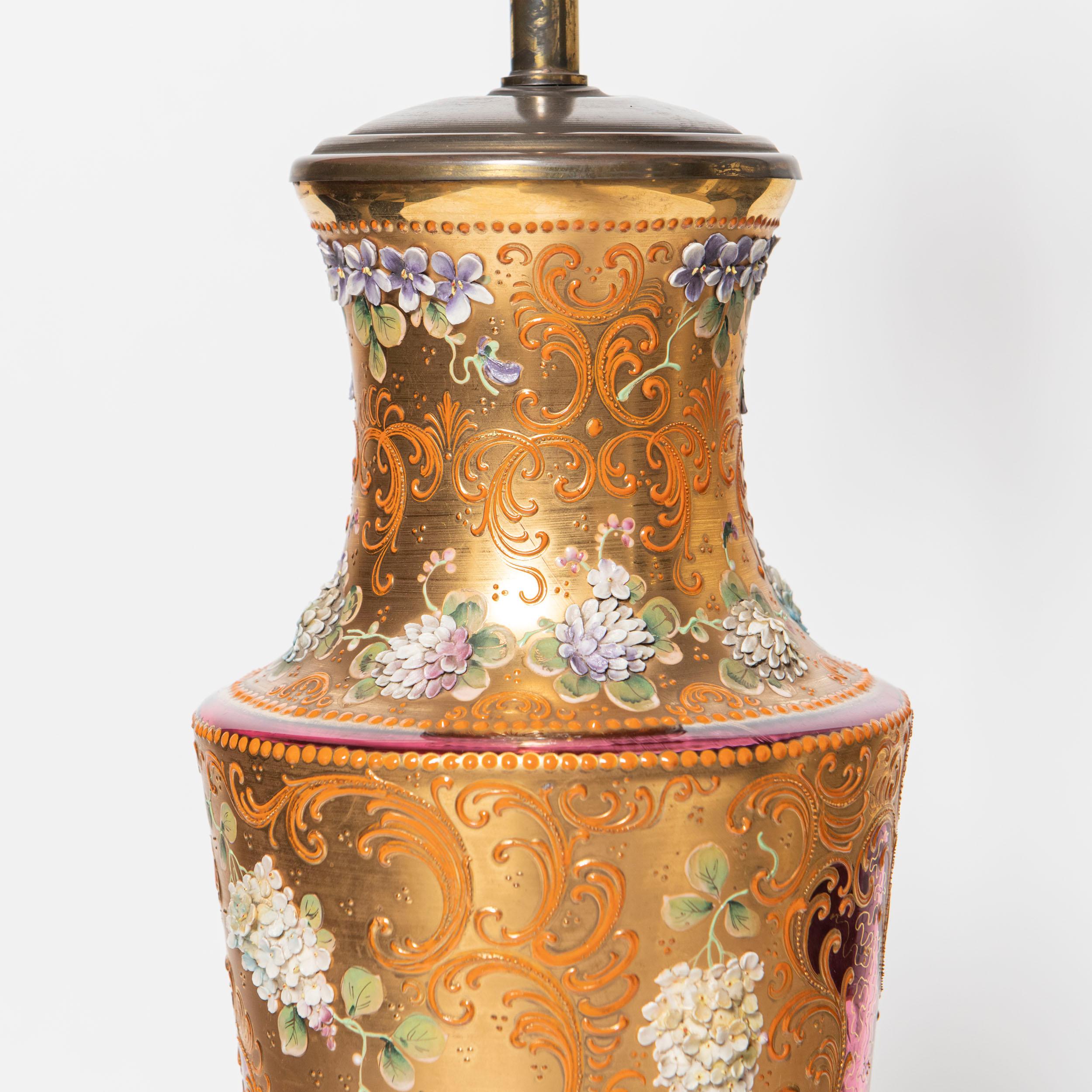 italien Lampe de table en verre de Murano, or et émail, Italie, début du XXe siècle en vente