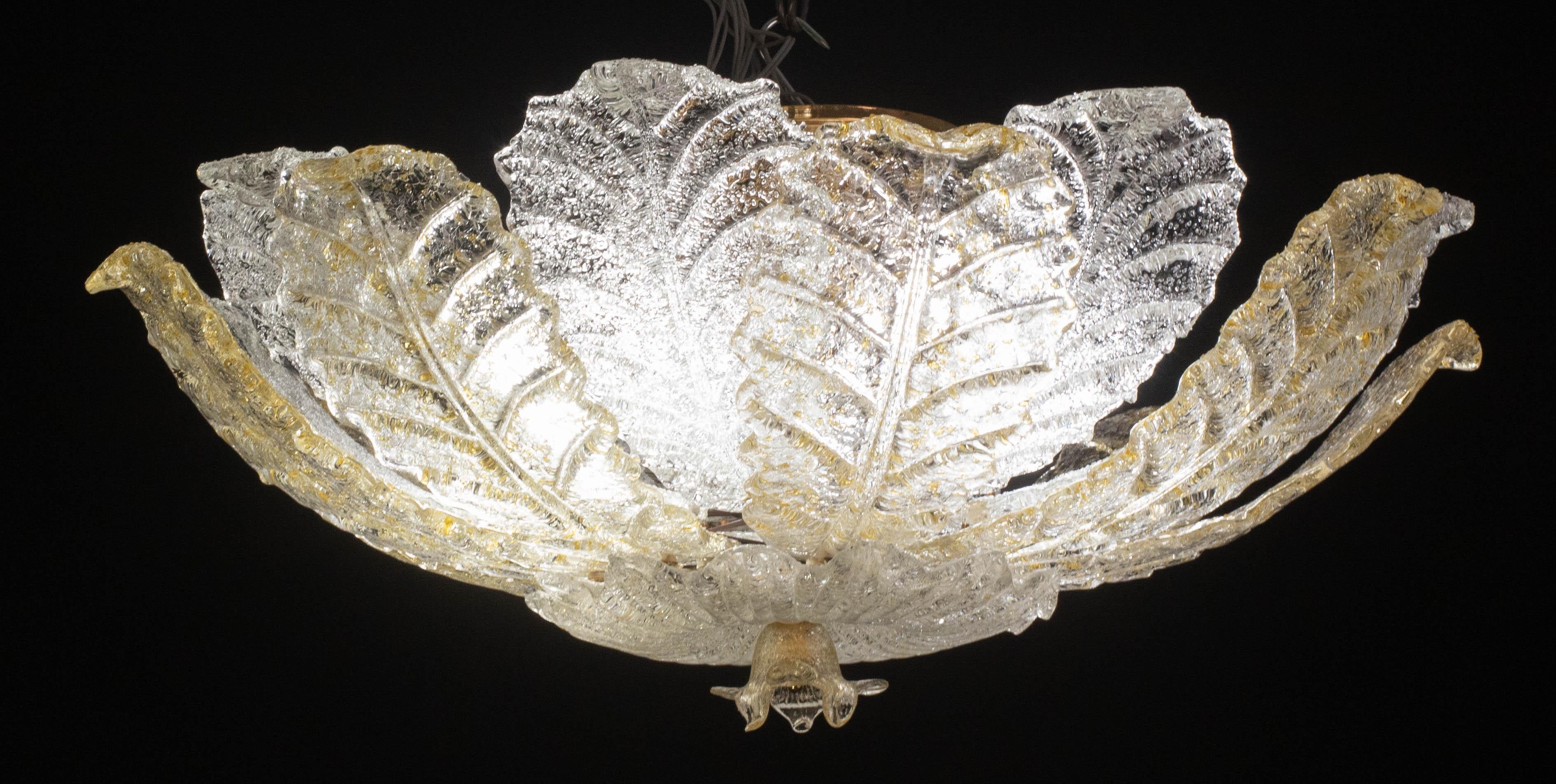 Murano Glas Gold und transparente Blätter Kronleuchter oder Flush Mount, 1970er Jahre (Europäisch) im Angebot