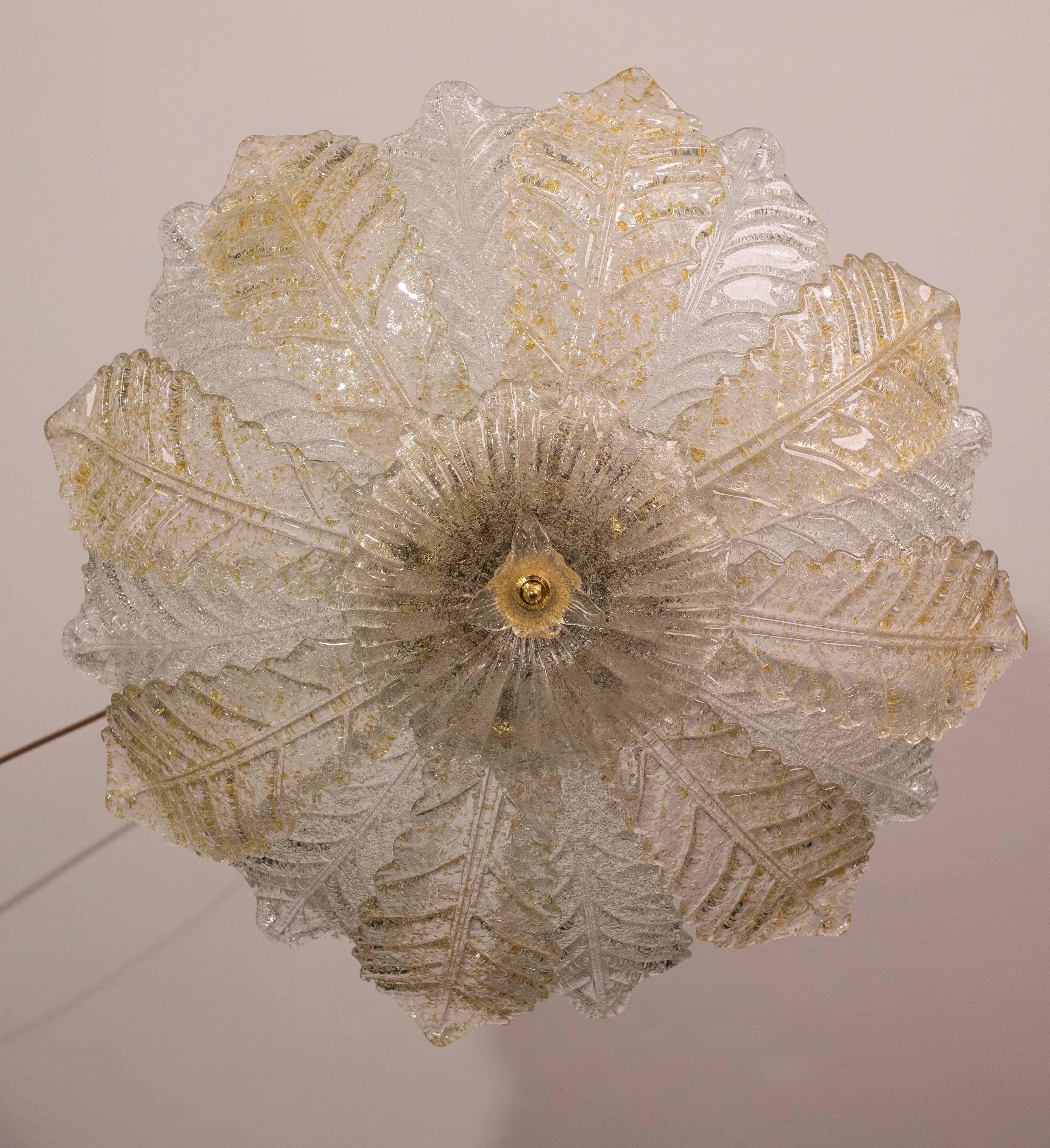Murano Glas Gold und transparente Blätter Kronleuchter oder Flush Mount, 1970er Jahre im Angebot 2