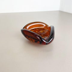 Murano Glass "Gold Dust Flakes" Bowl Element Shell Ashtray Murano, Italy, 1970s