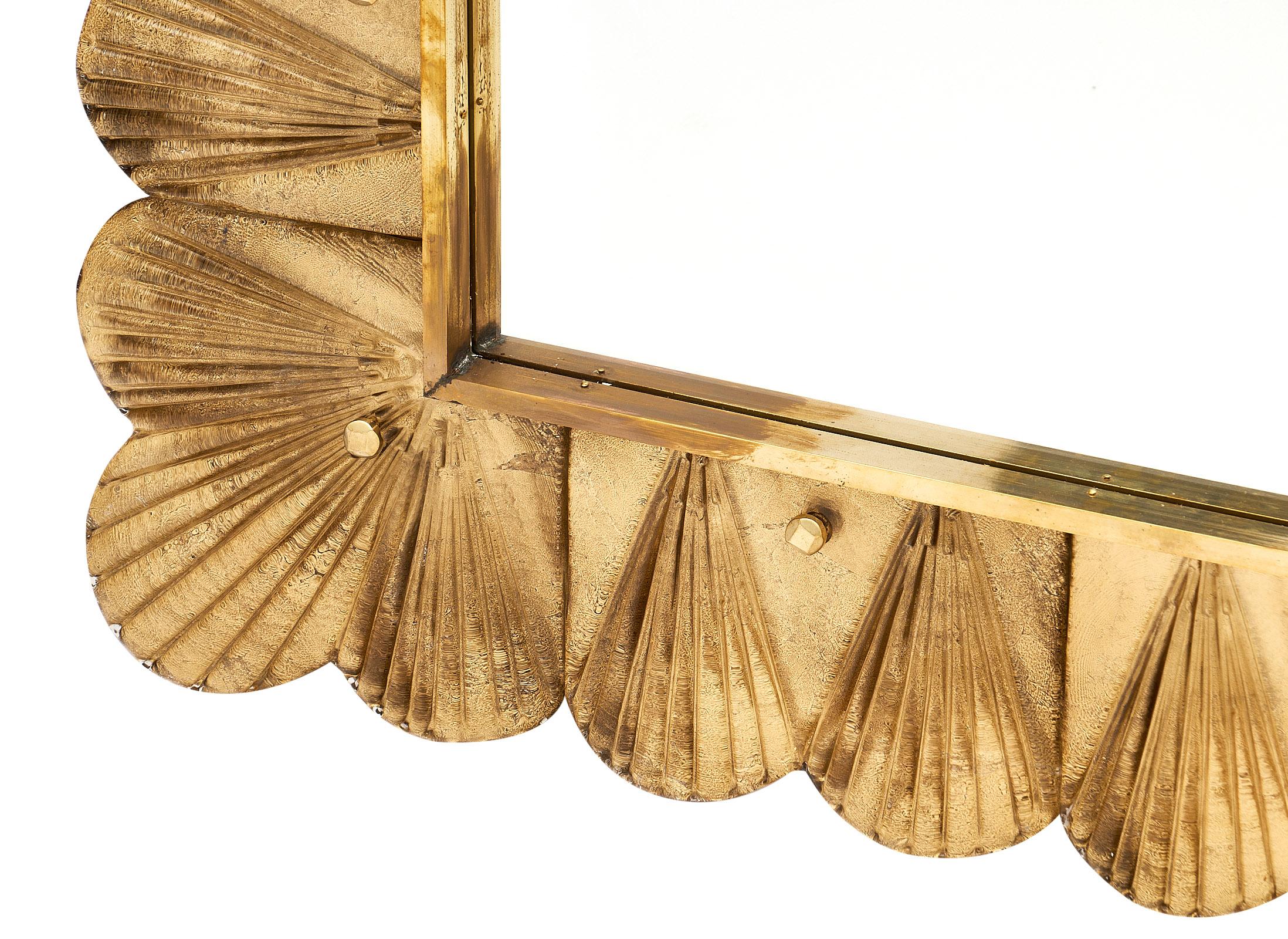 Miroir en verre de Murano à feuilles d'or en vente 2