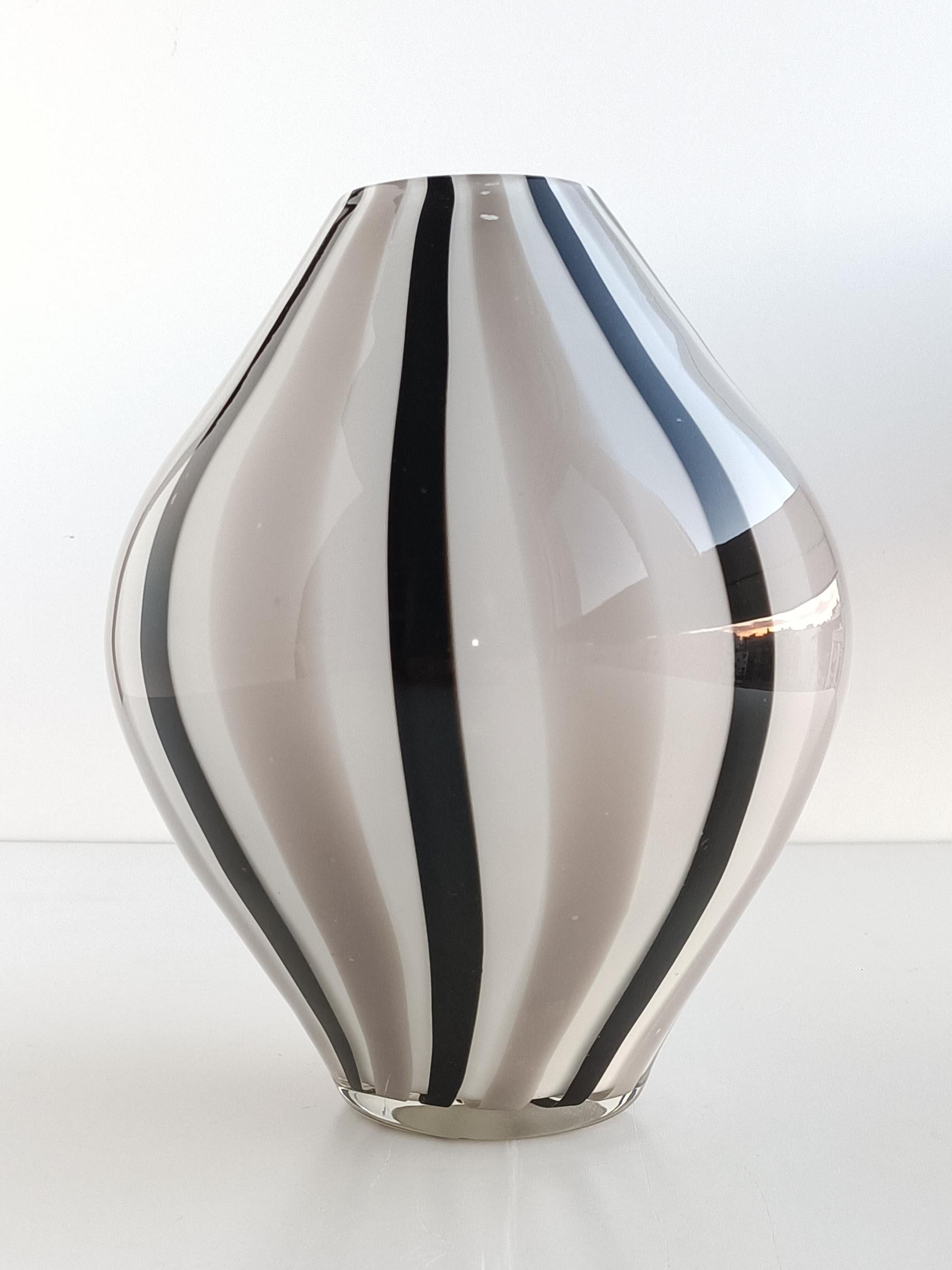 Italian Murano Glass Graphic Design Vase, Italy, 1960s