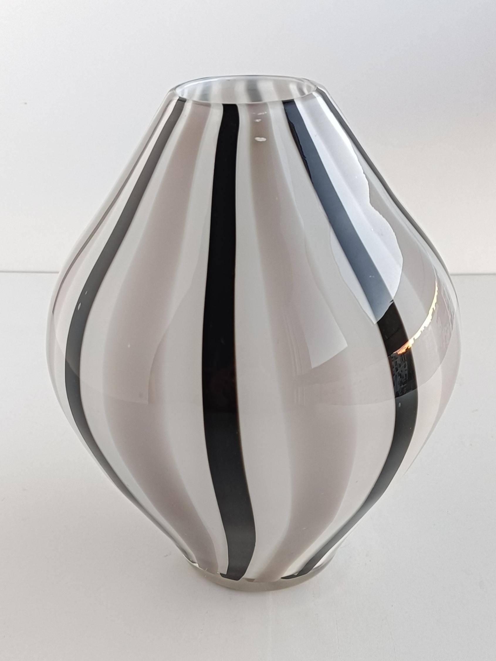 Hand-Crafted Murano Glass Graphic Design Vase, Italy, 1960s