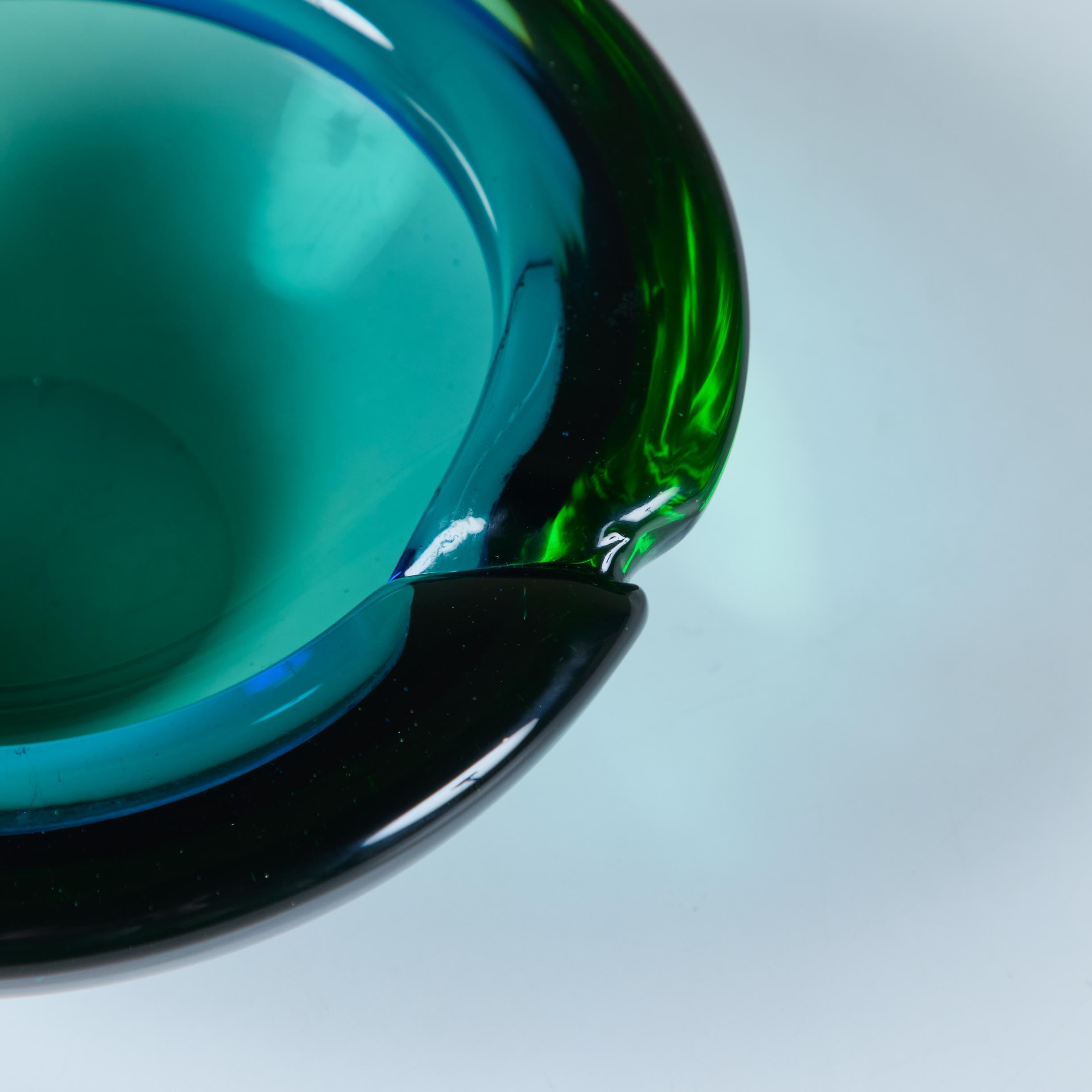 Murano Glass Green and Blue Bowl Ashtray For Sale 7