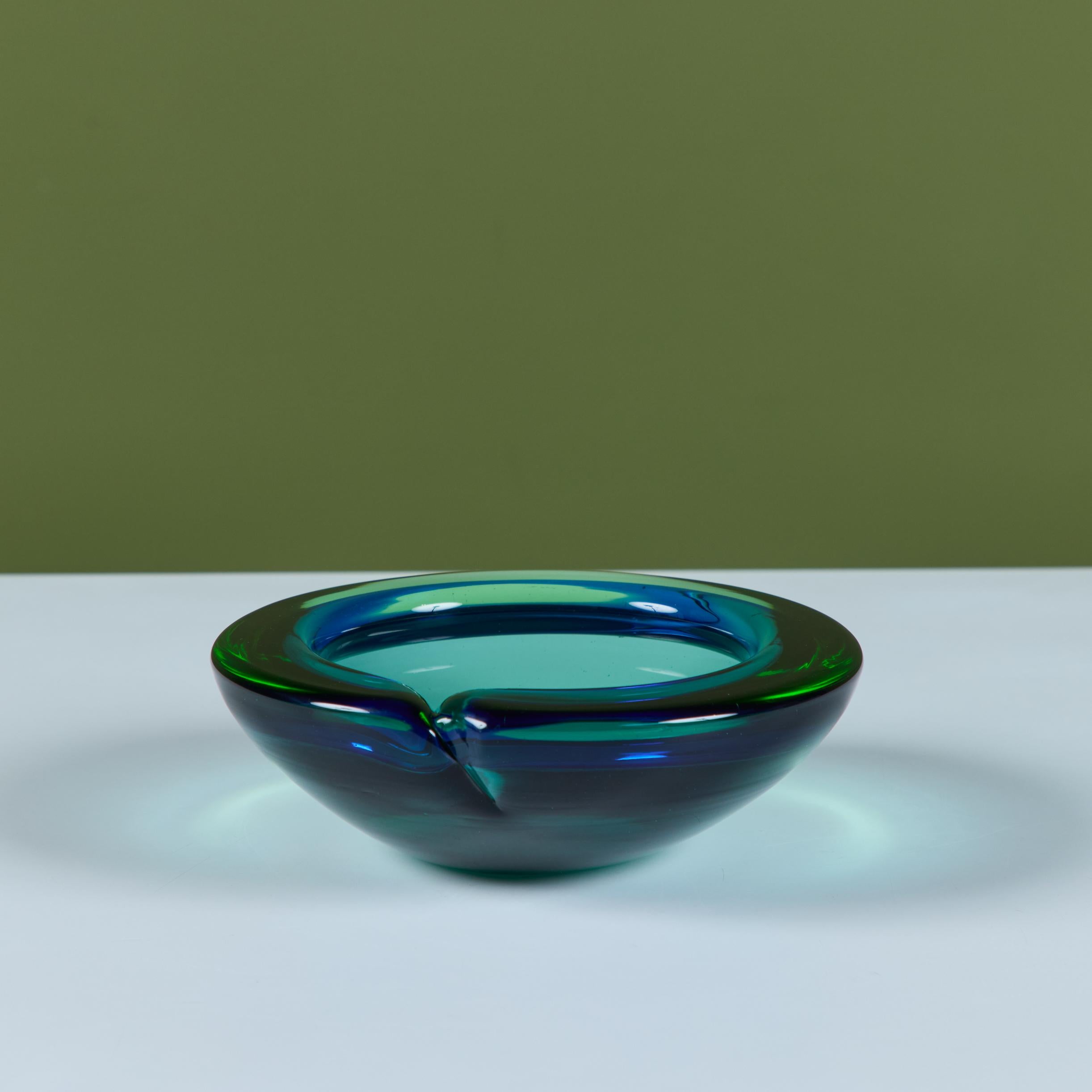 Murano Glass Green and Blue Bowl Ashtray In Excellent Condition For Sale In Los Angeles, CA