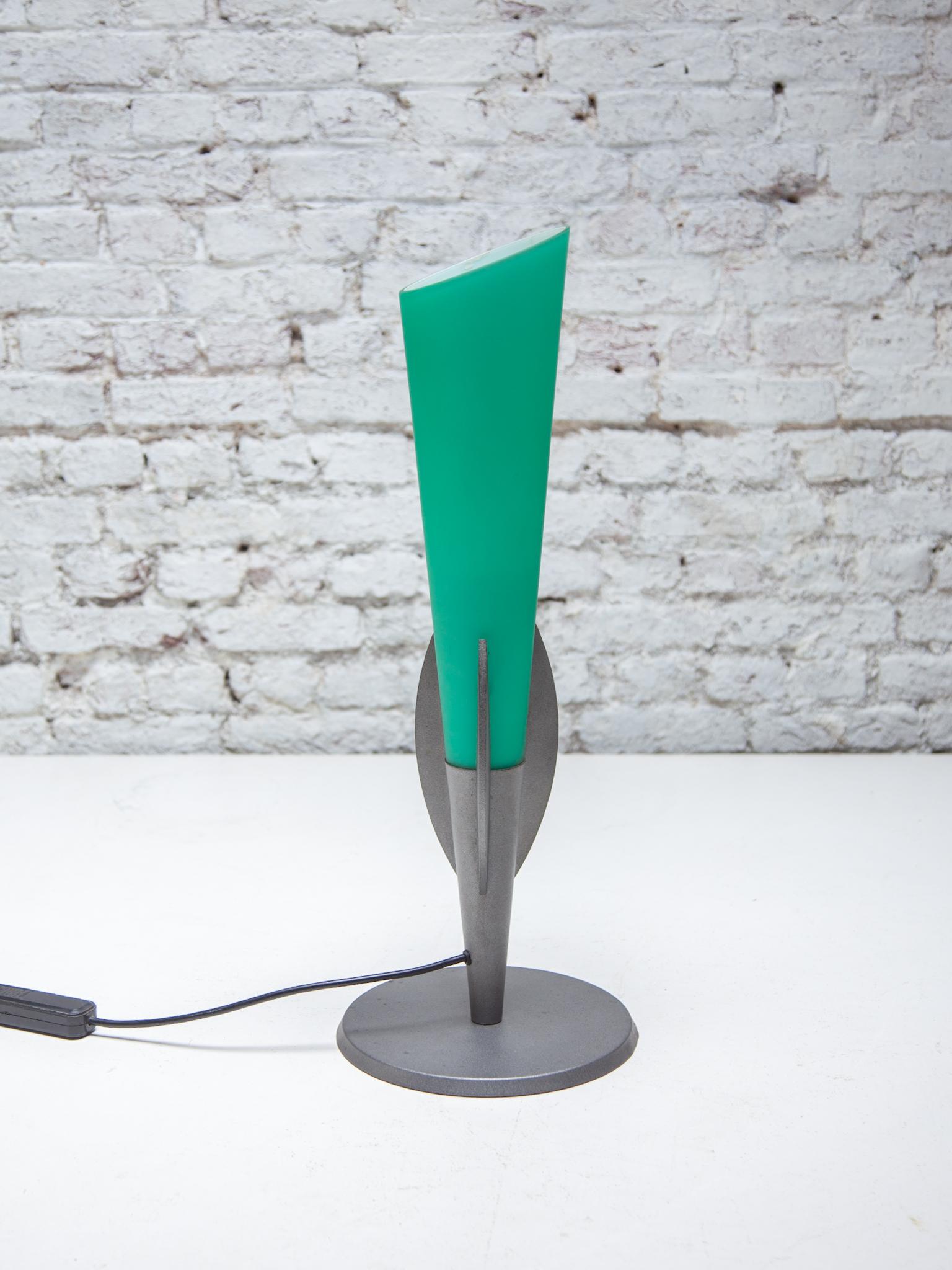 italien Lampe de table en verre de Murano vert, designée par Vetri Vintage 1980 Murano en vente