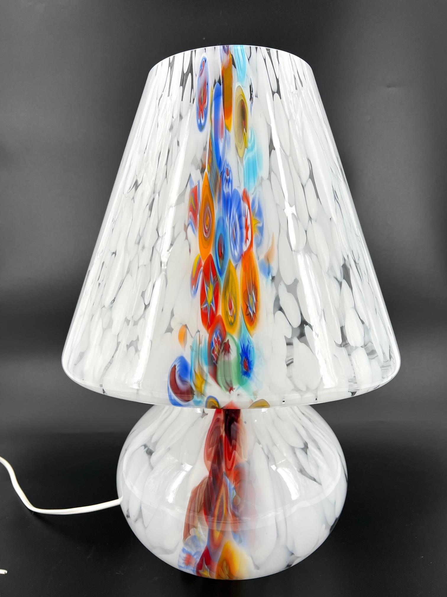 Modern Murano Glass Hand Blown White Color Murrine Band Table Lamp For Sale