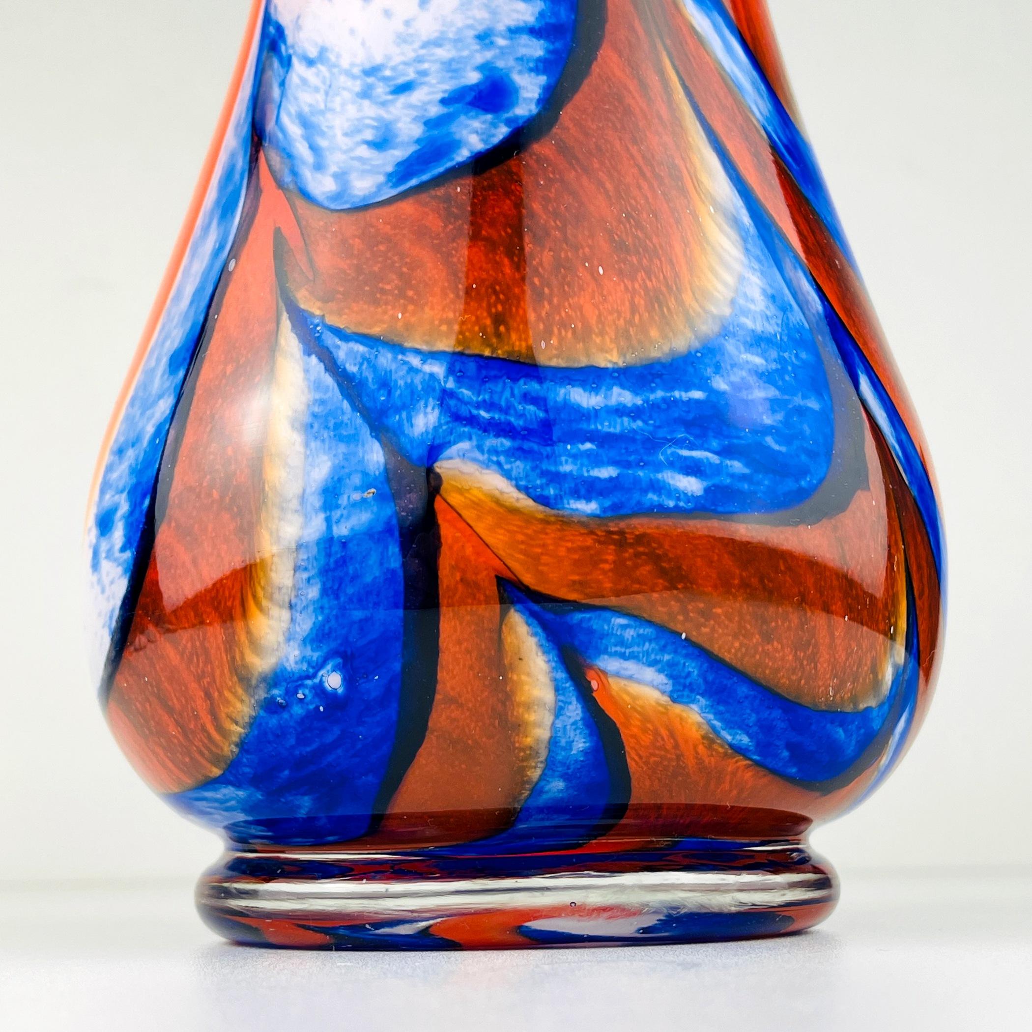 Murano Glass Hand-Cut Vase by Carlo Moretti, Italy, 1970s For Sale 3
